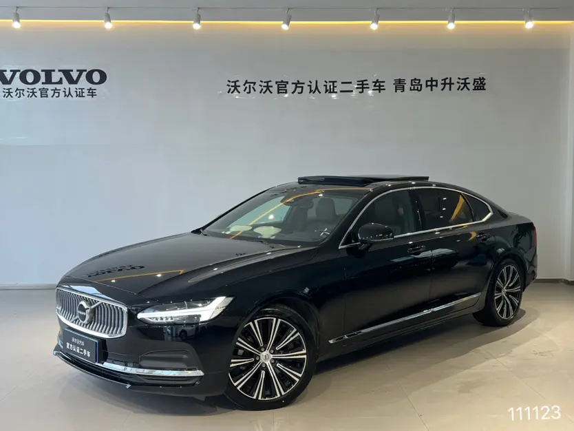 Volvo S90