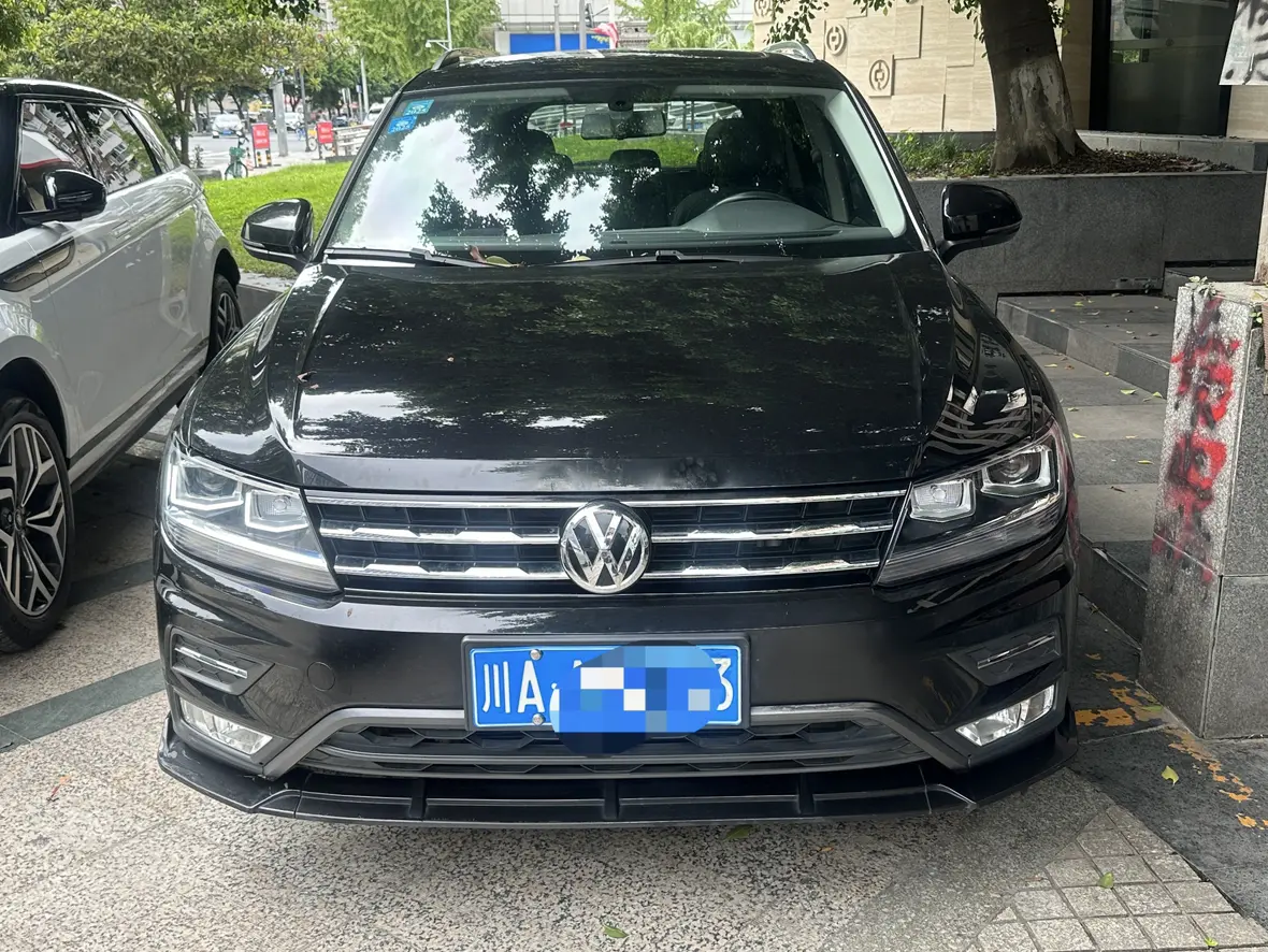 Volkswagen Tiguan L