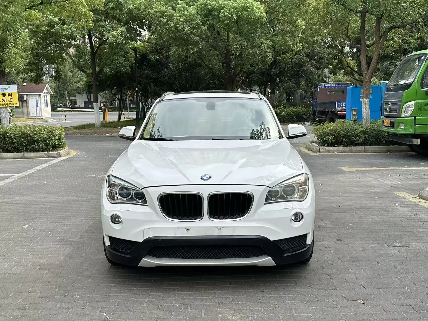 BMW X1 (imported)  из Китая