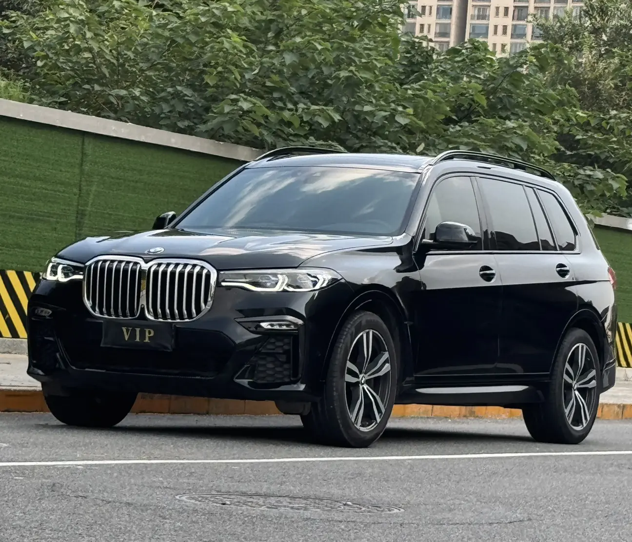 BMW X7  из Китая