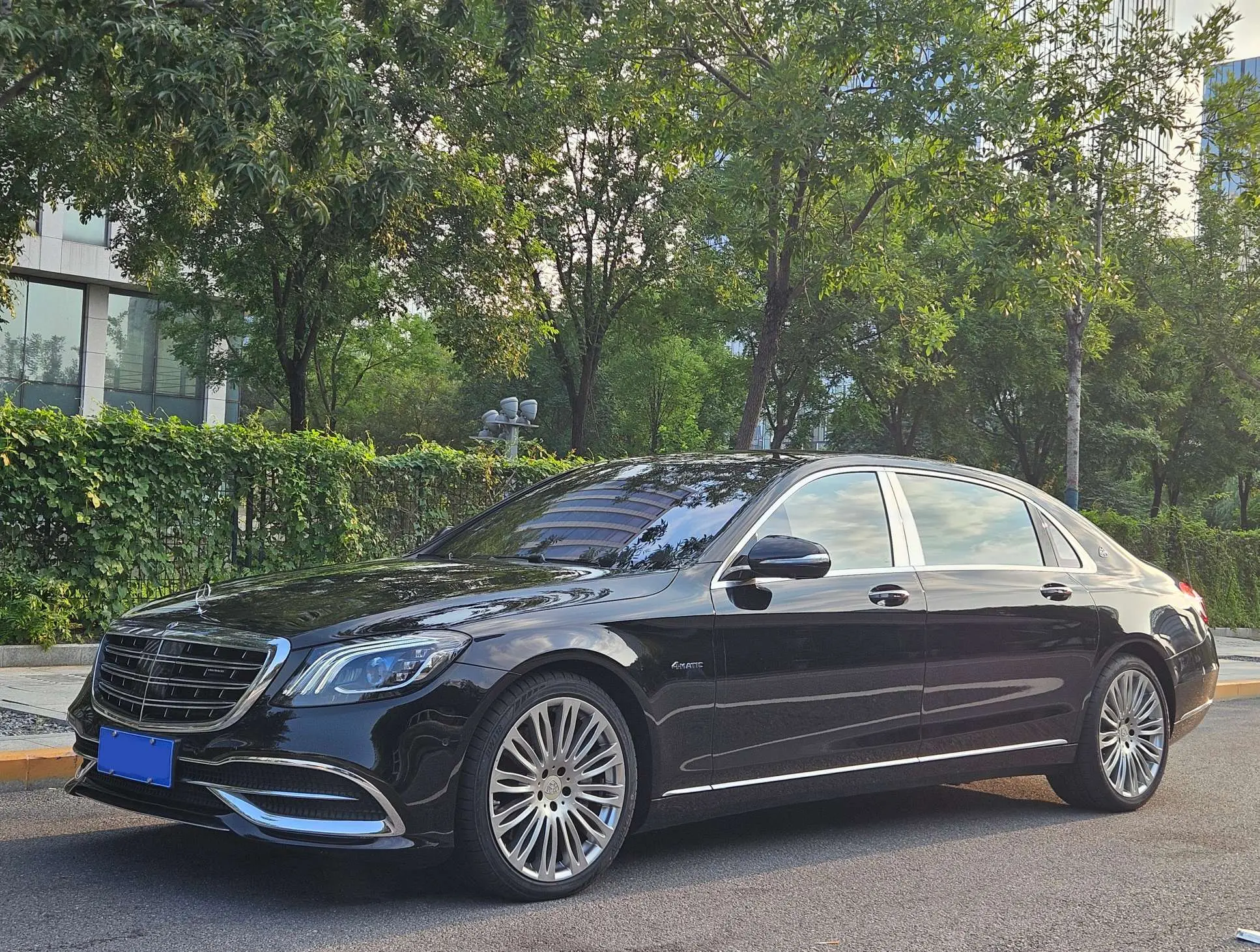 Mercedes-Benz Maybach S-Class