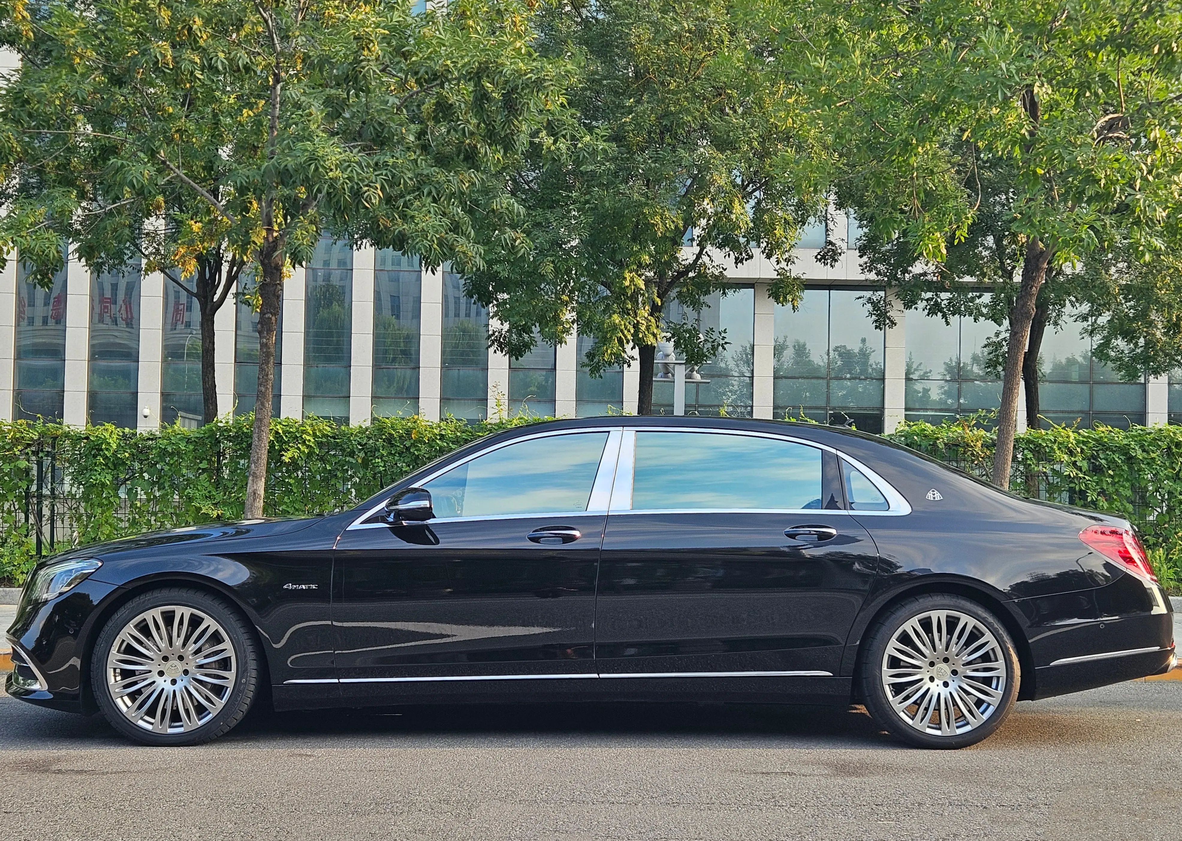 Mercedes-Benz Maybach S-Class