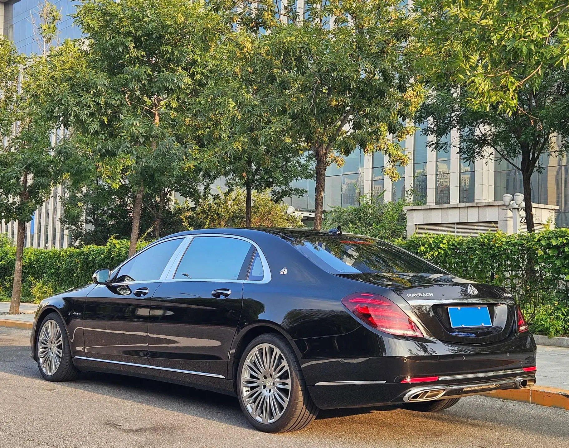 Mercedes-Benz Maybach S-Class