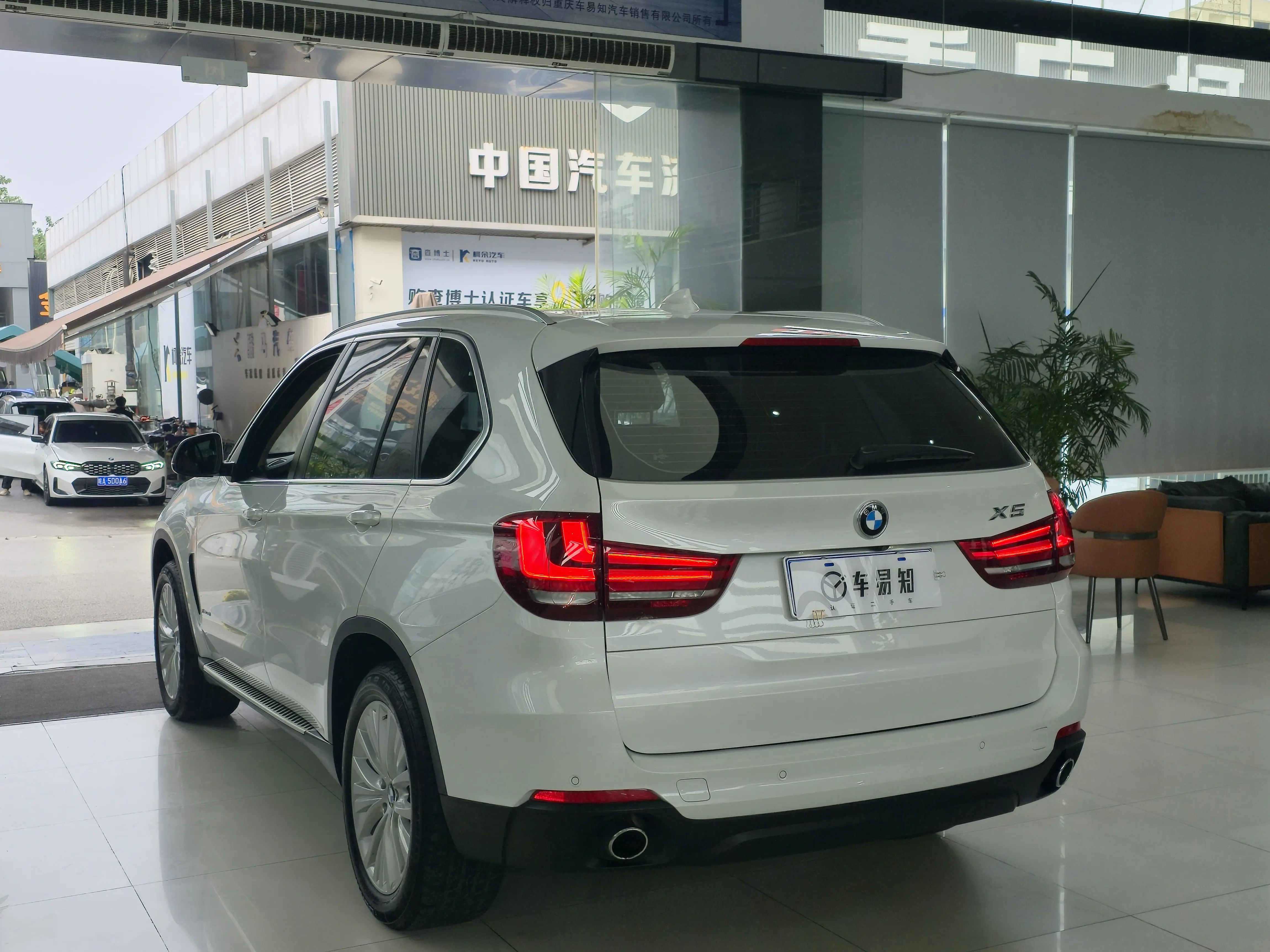 BMW X5 (imported)