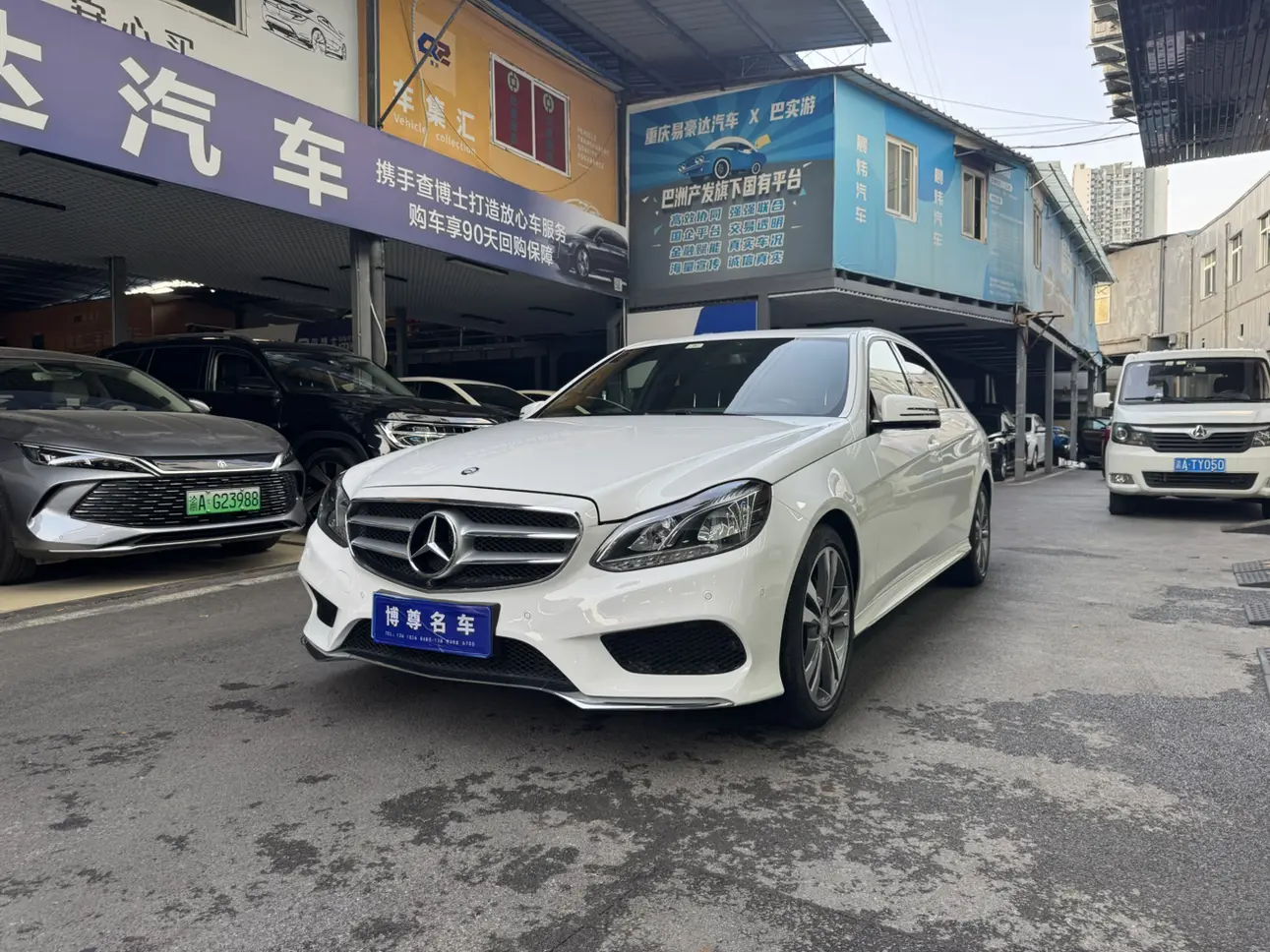 Mercedes-Benz E-Class  из Китая