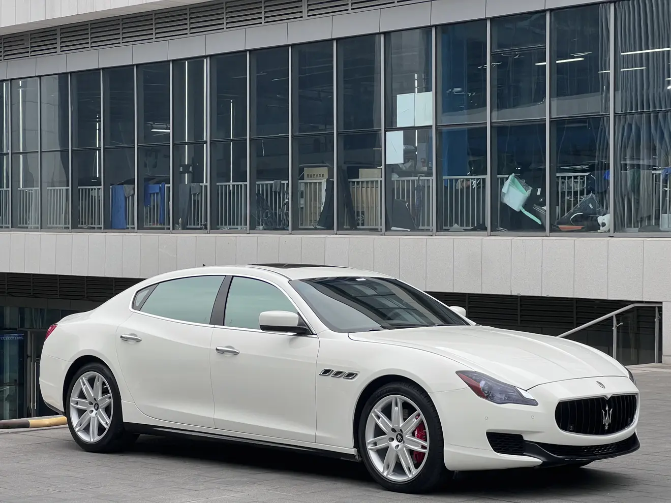 Maserati President