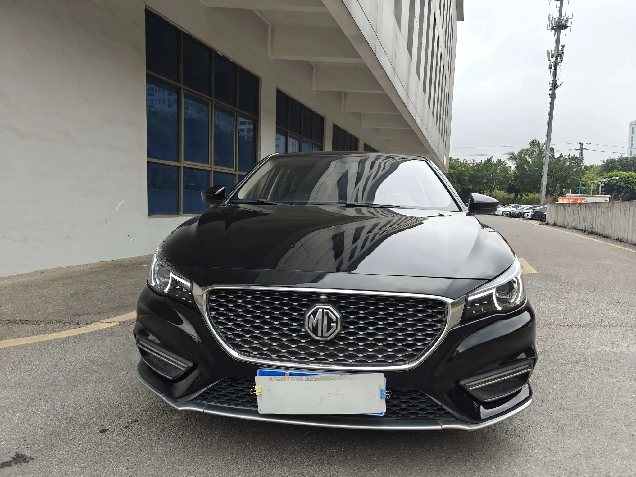 MG 6  из Китая