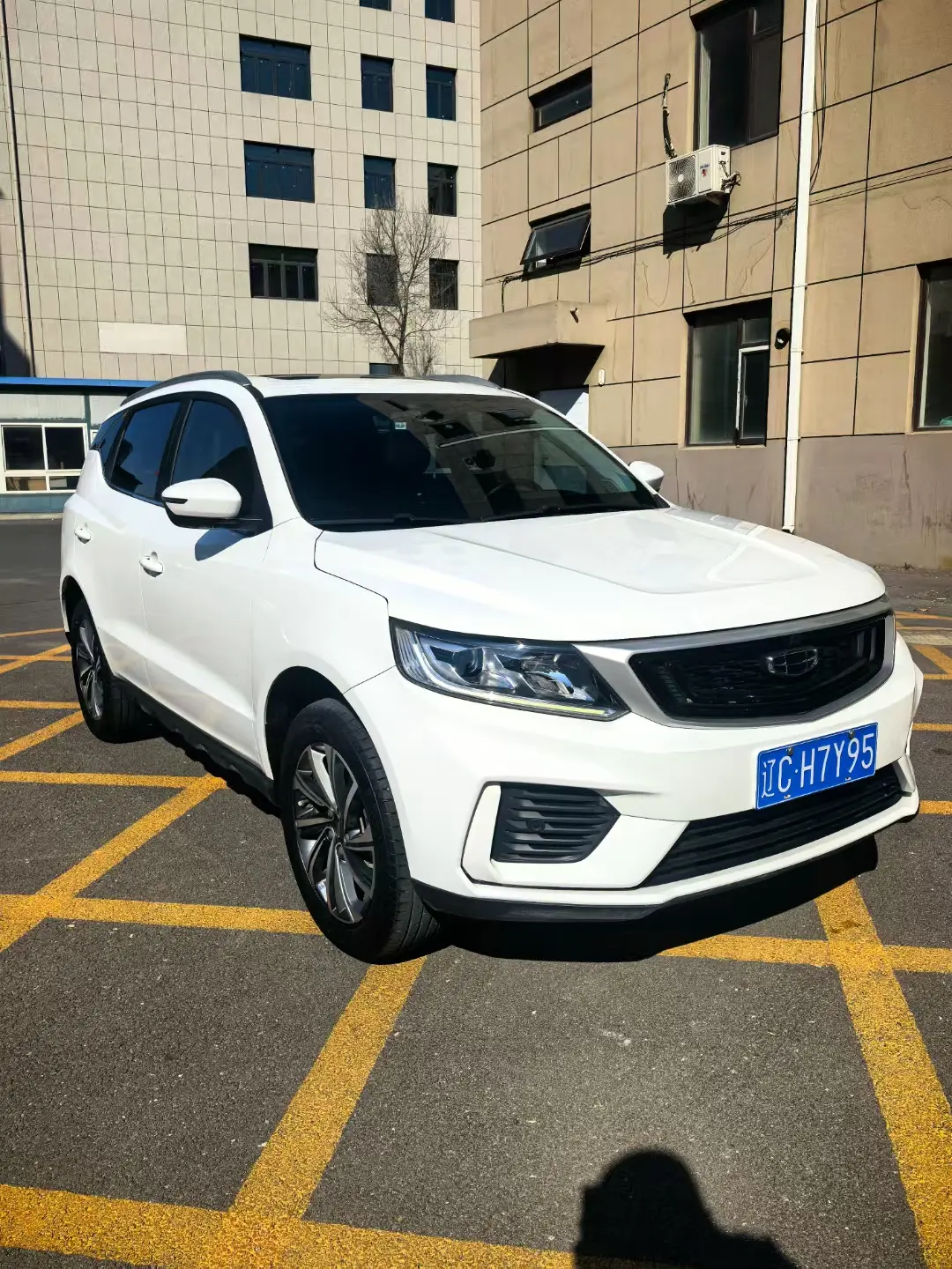 Geely Vision X6