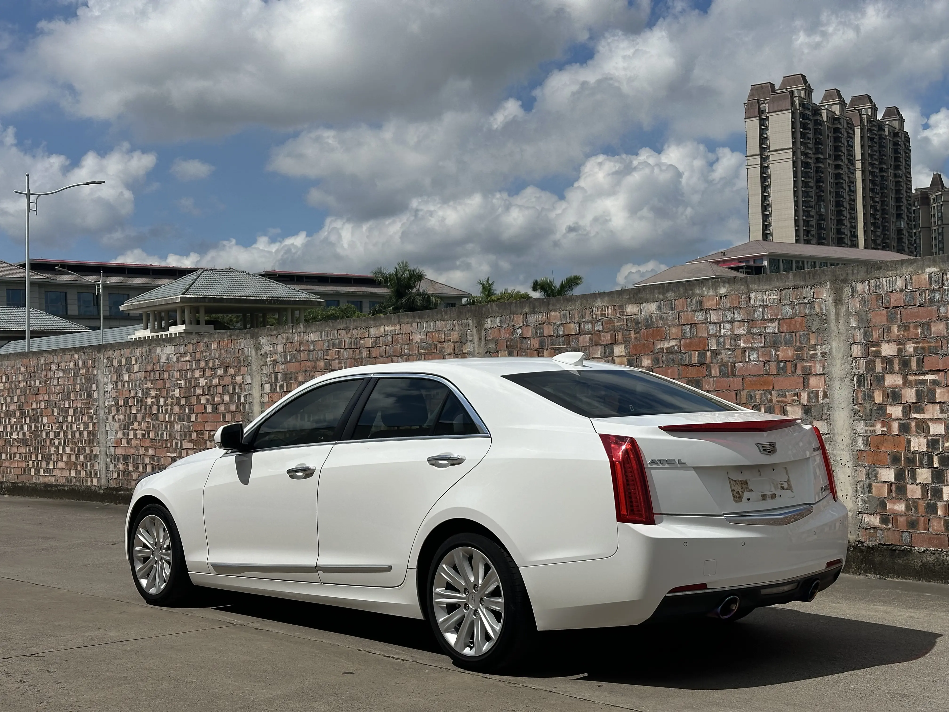 Cadillac ATS-L