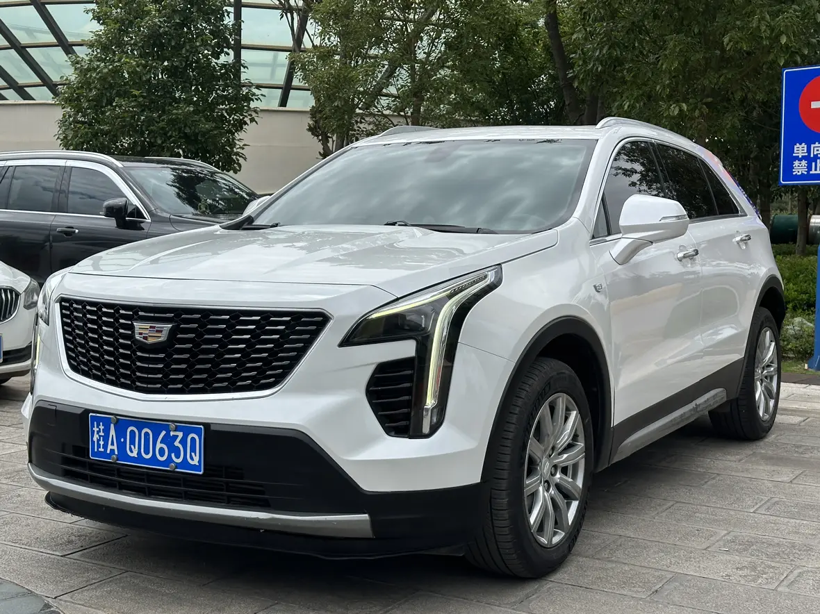 Cadillac XT4