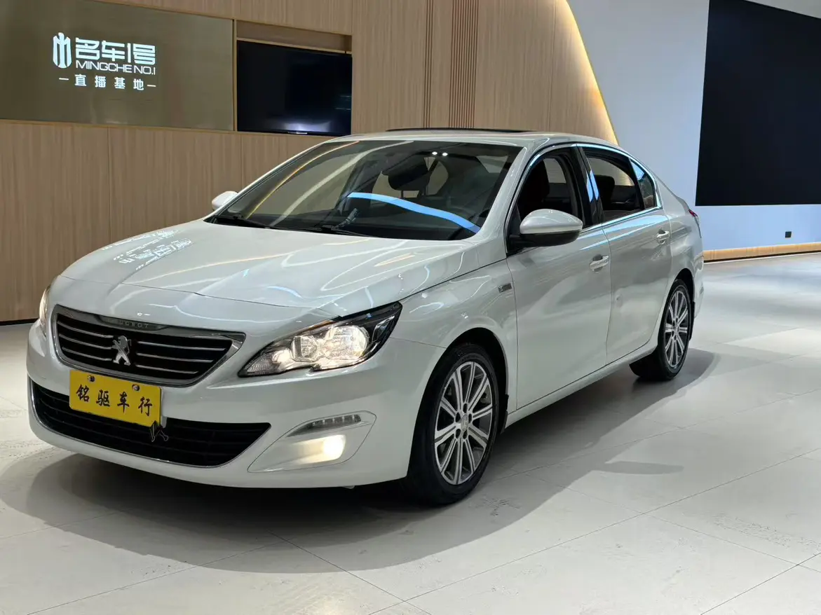 Peugeot 408