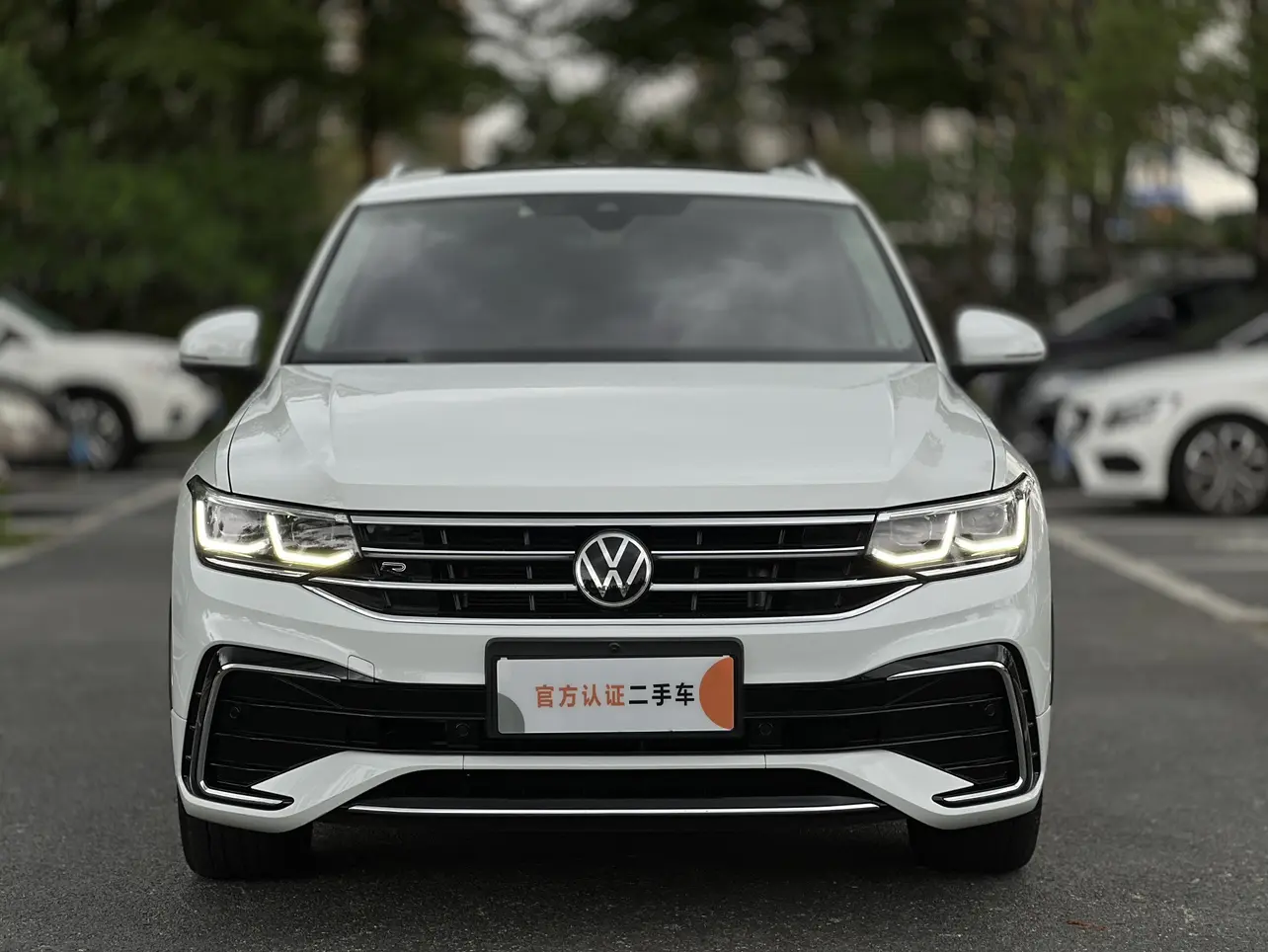 Volkswagen Tiguan L