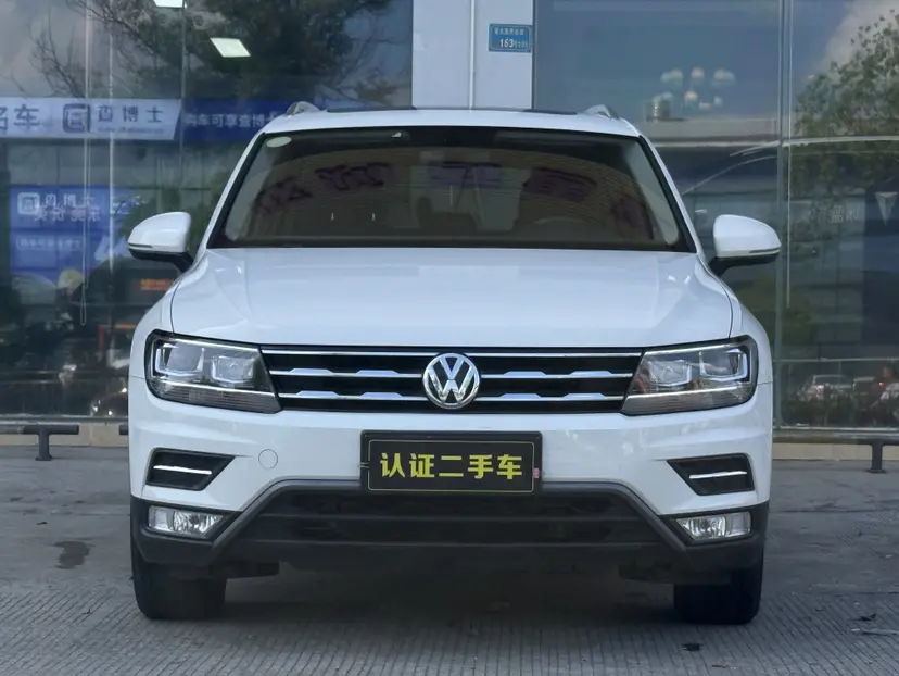 Volkswagen Tiguan L