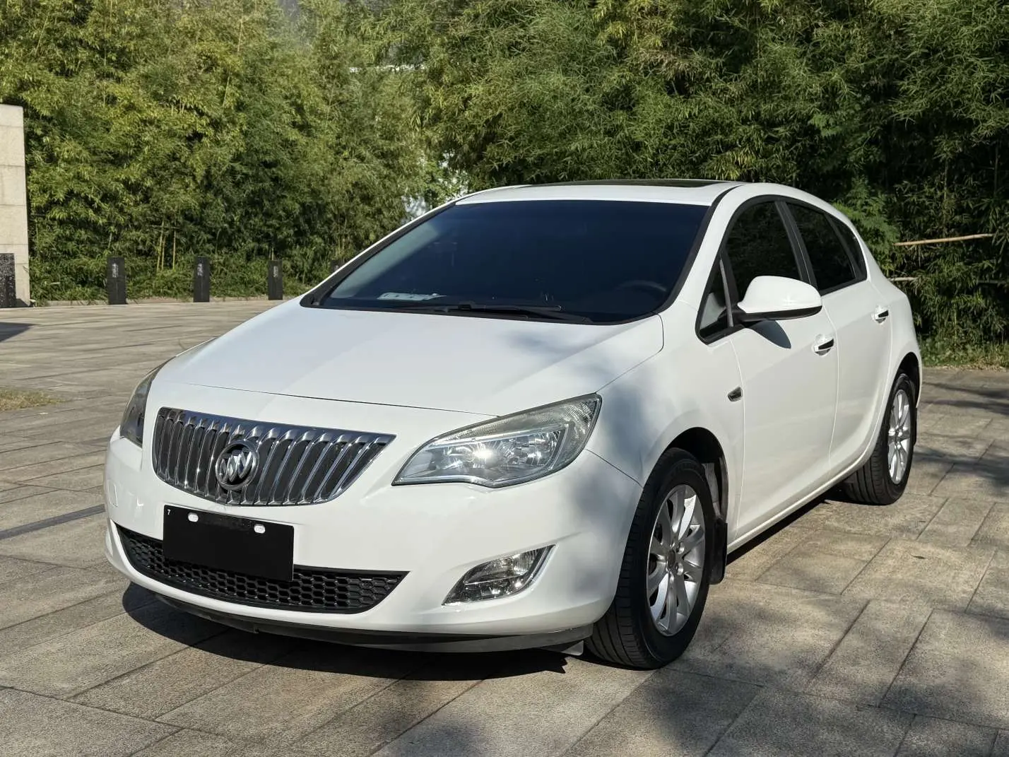 Buick Yinglang