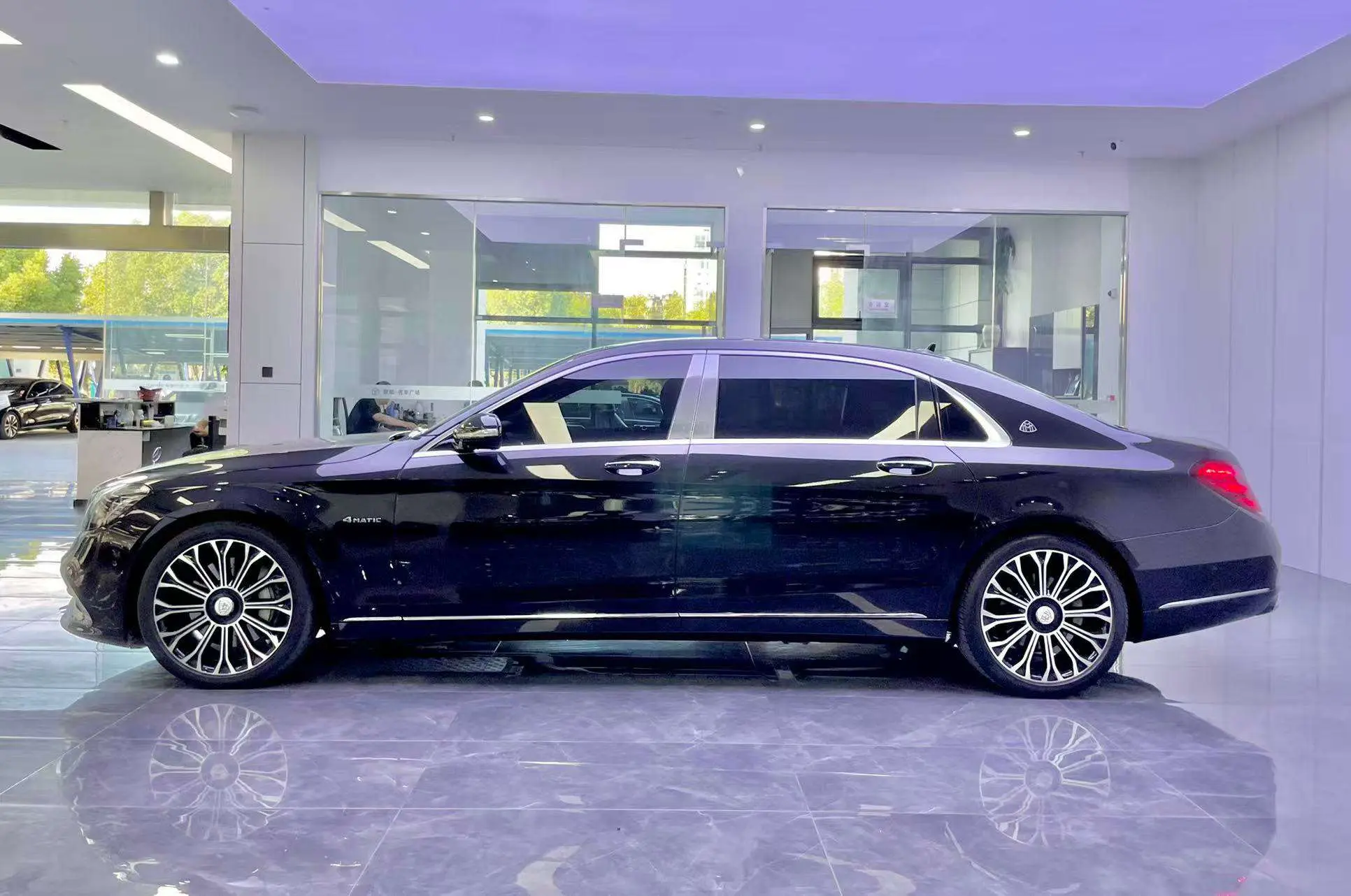 Mercedes-Benz Maybach S-Class