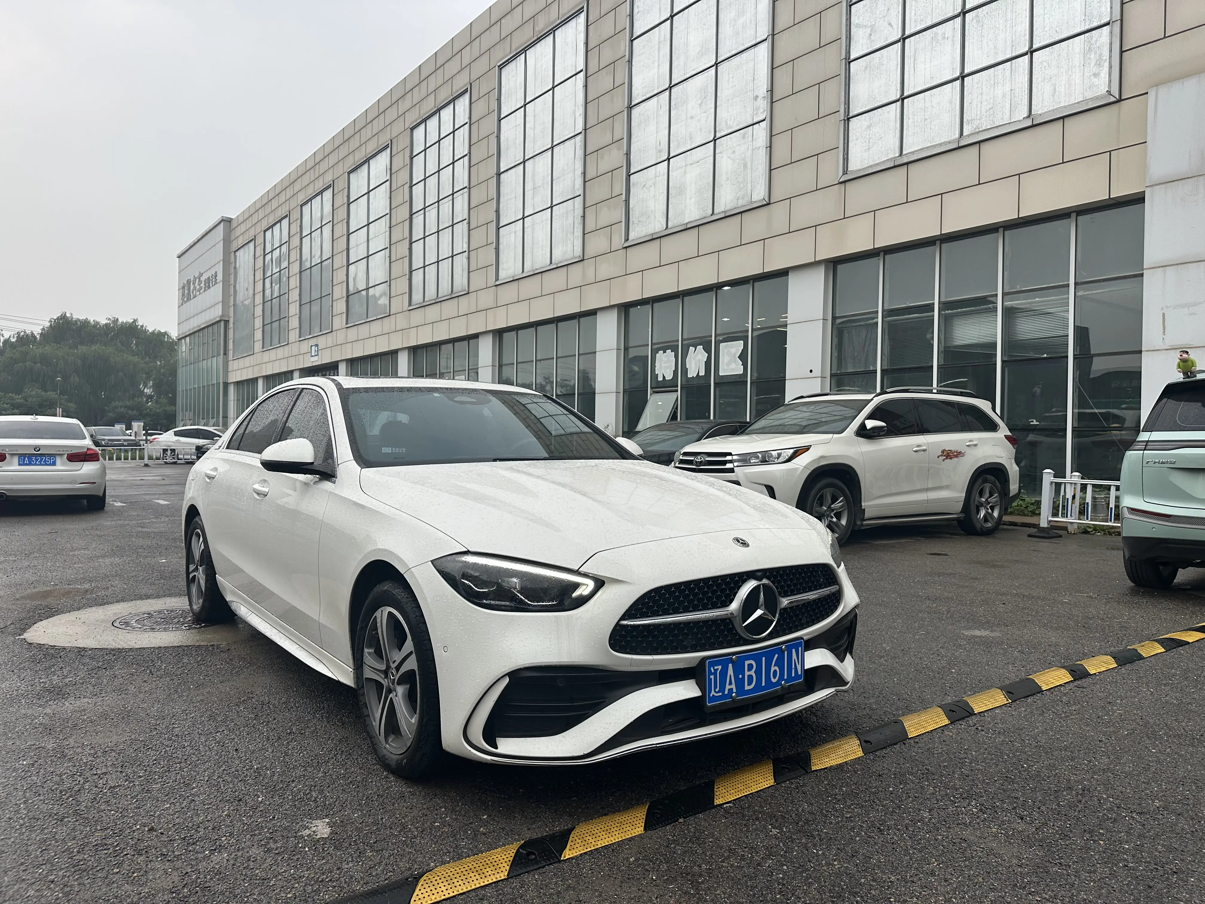 Mercedes-Benz Mercedes Benz C Class