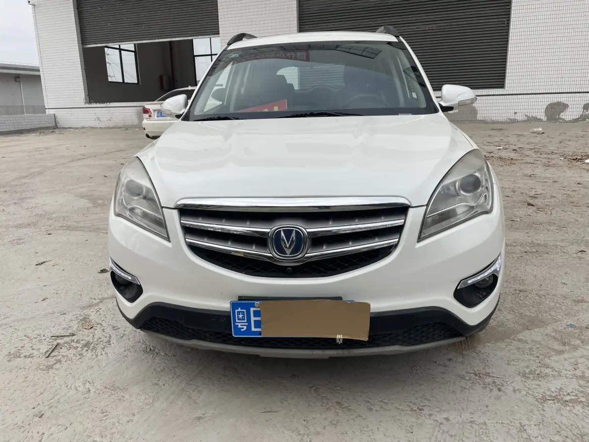 Changan CS35  из Китая