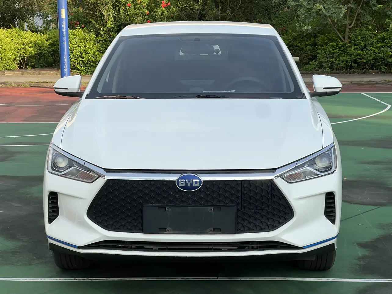 BYD e2  из Китая