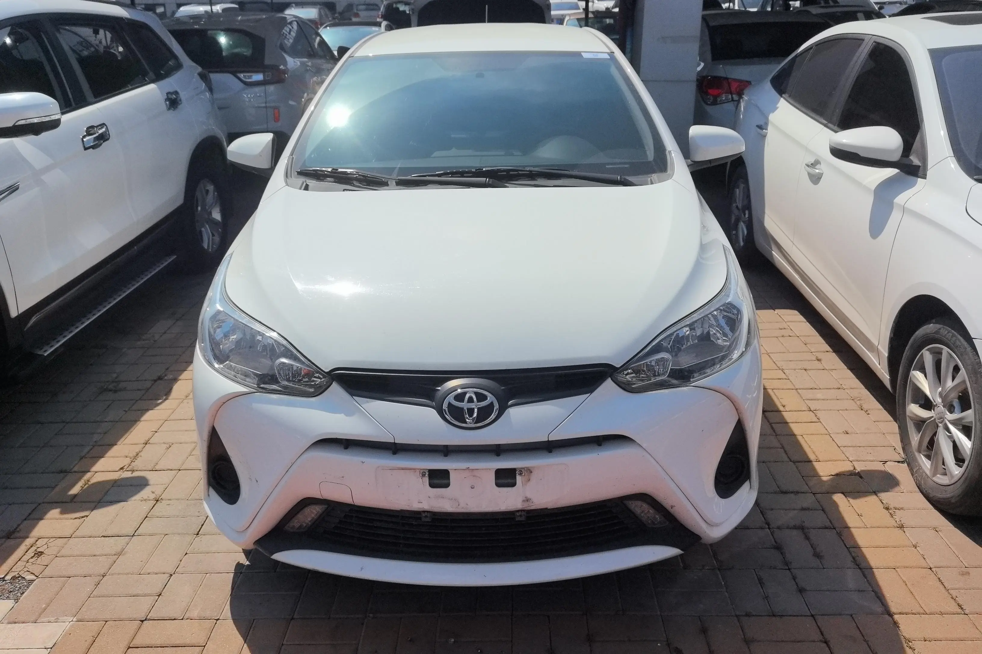 Toyota YARiS L Enjoy