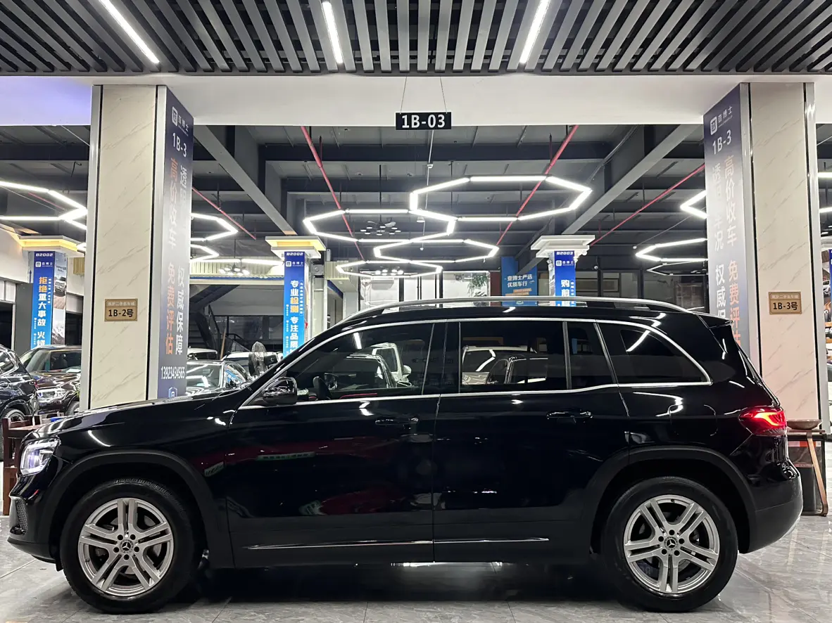 Mercedes-Benz GLB