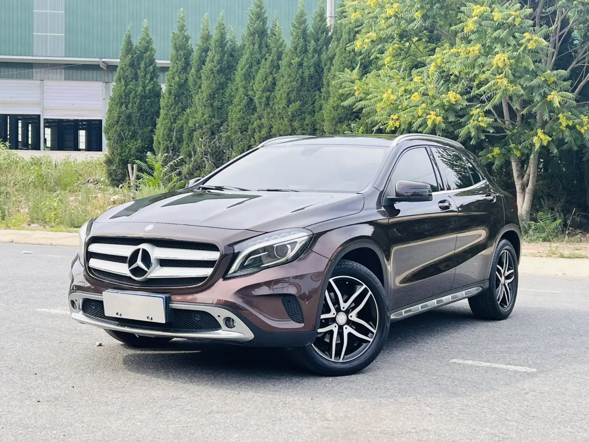 Mercedes-Benz GLA  из Китая