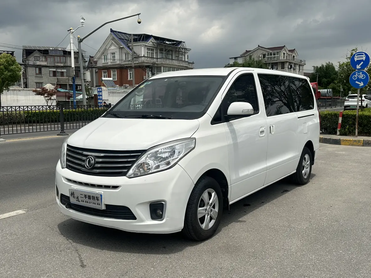 Forthing Fengxing F600  из Китая