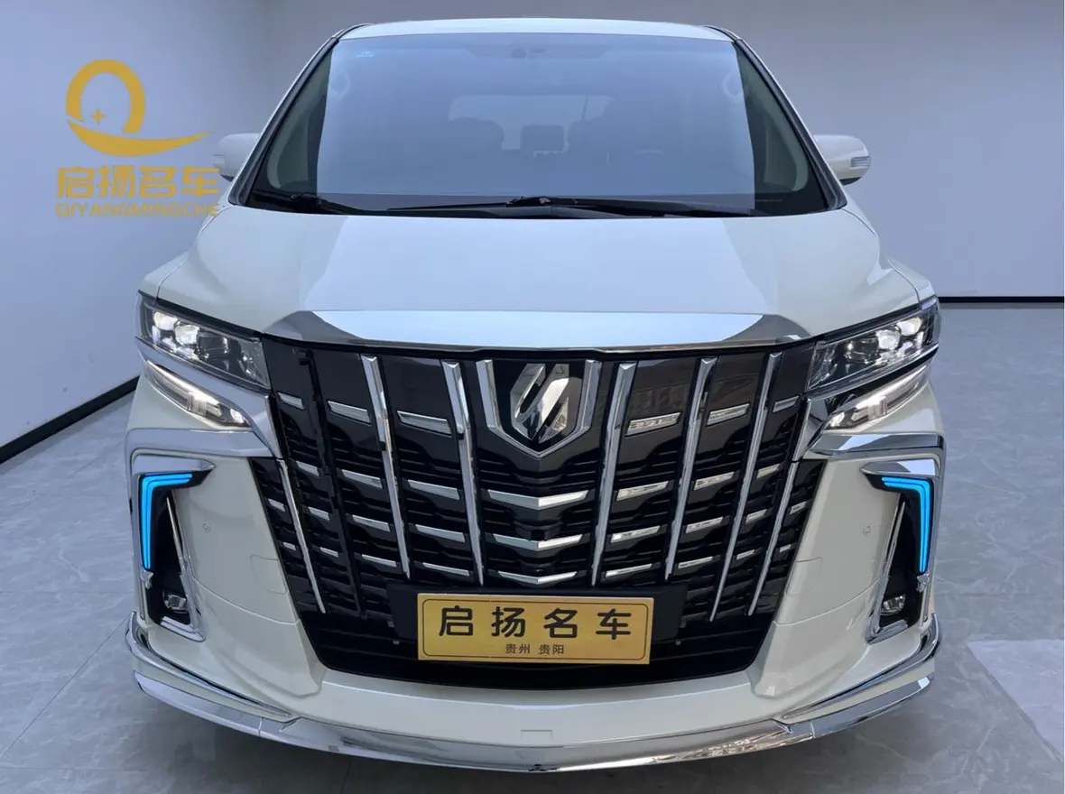 Toyota Alphard (Elfa)  из Китая