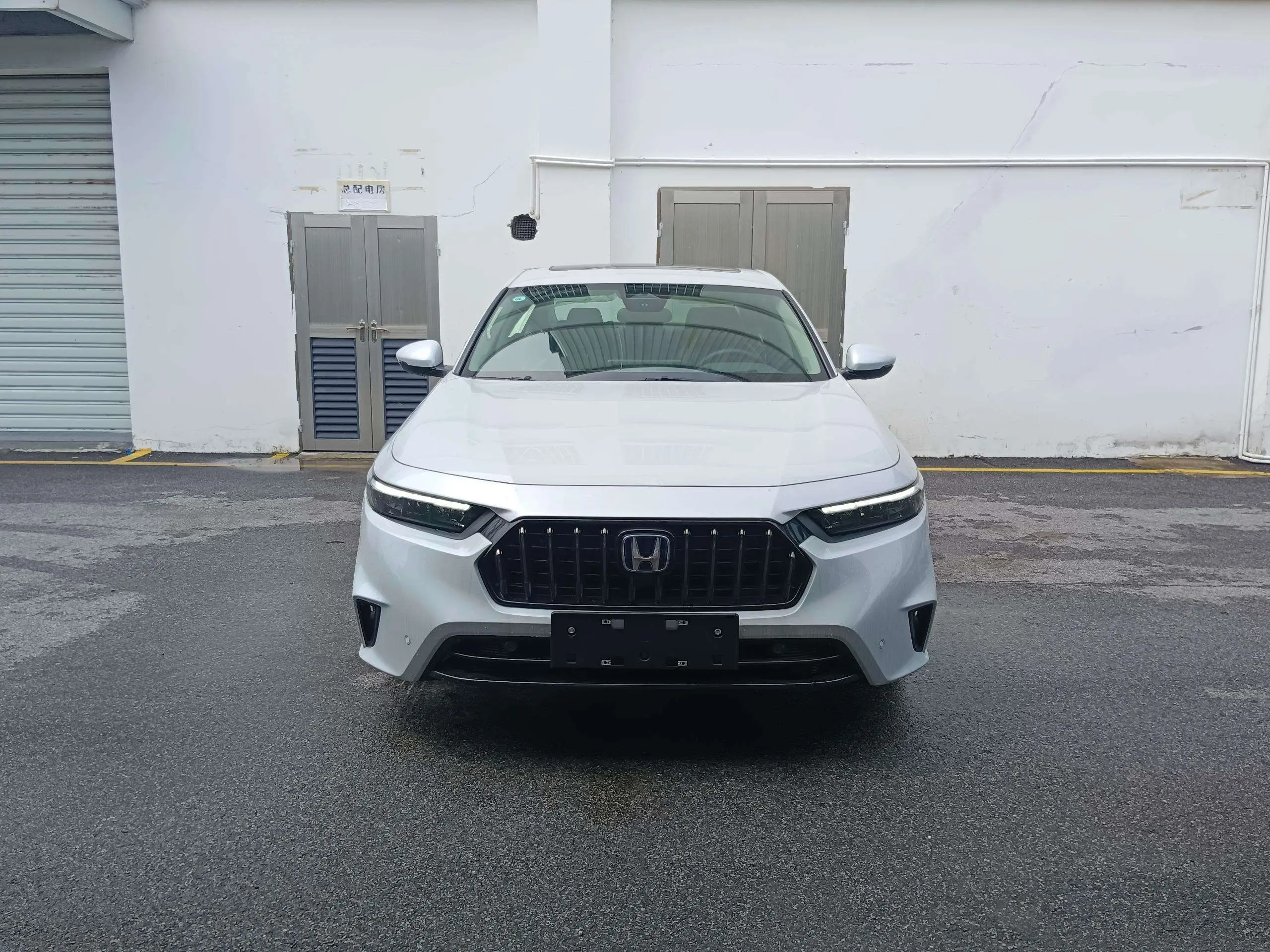 Honda Inspire (PHEV)