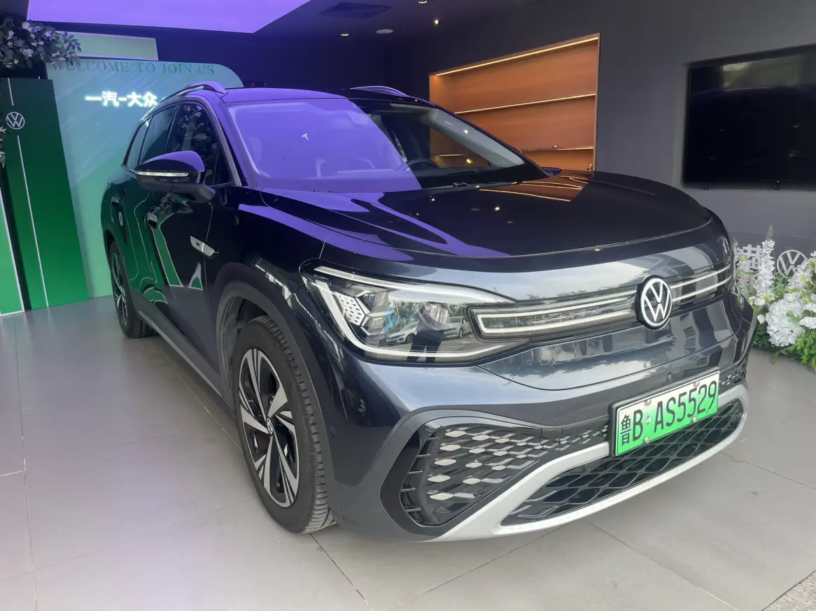 Volkswagen ID.6 CROZZ