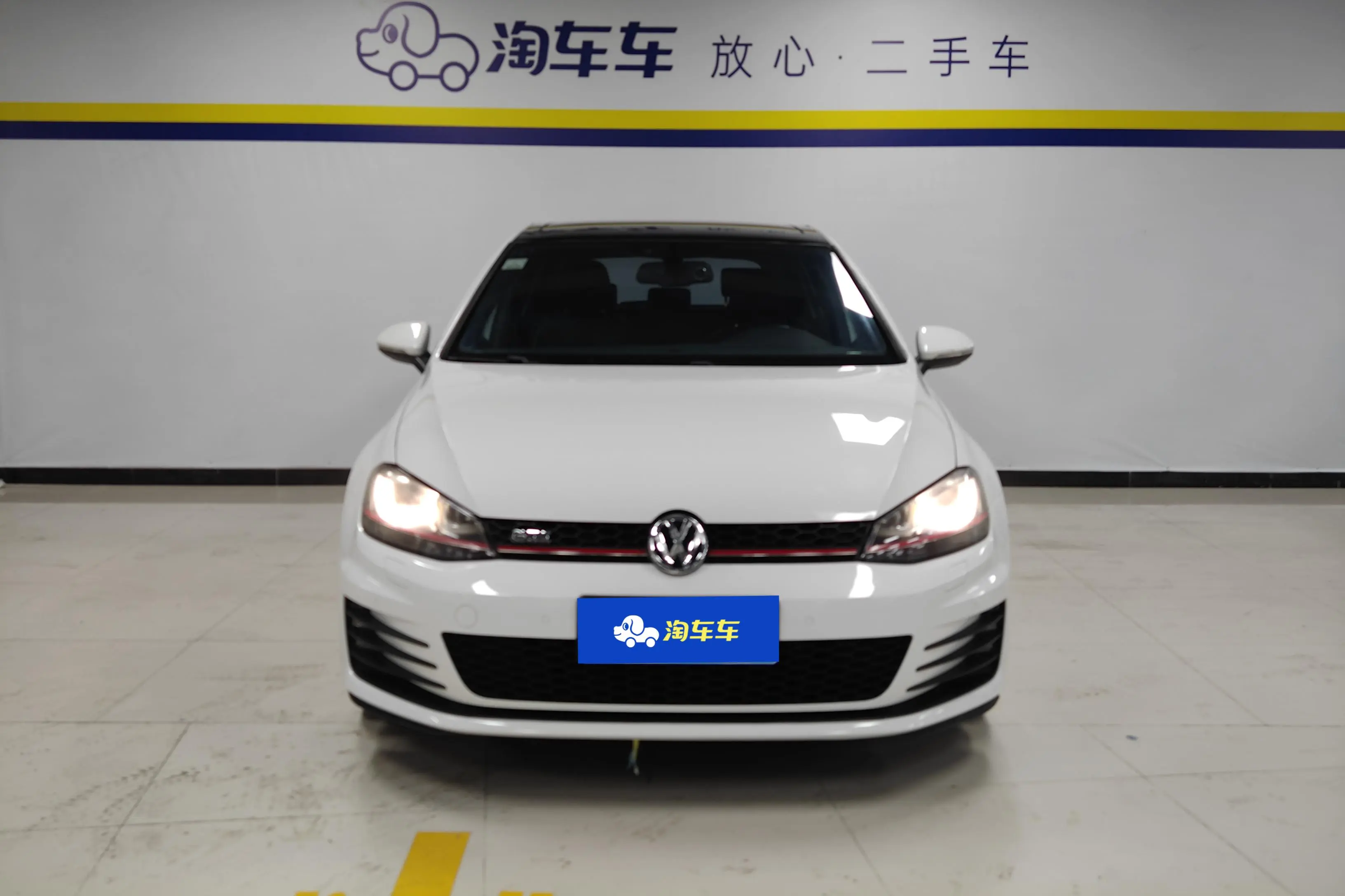 Volkswagen Golf GTI