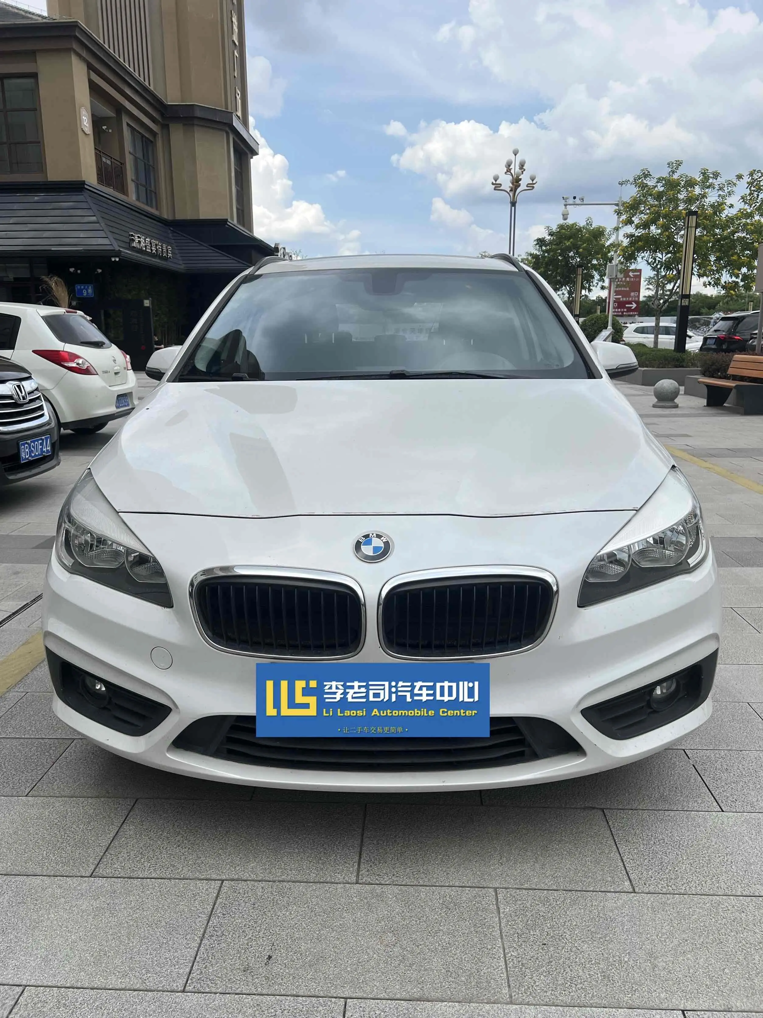 BMW 2 series station wagon  из Китая