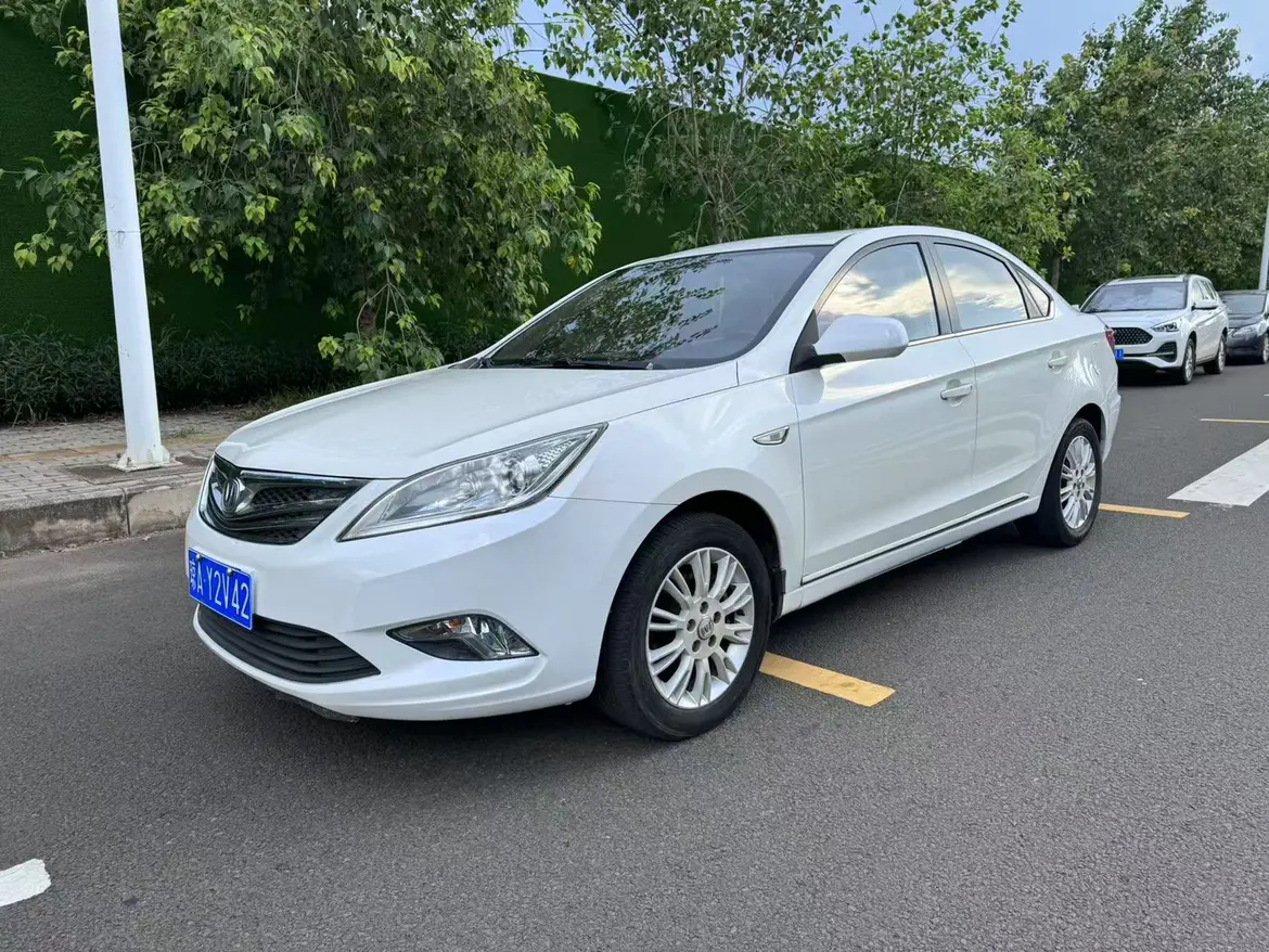 Changan Escape  из Китая