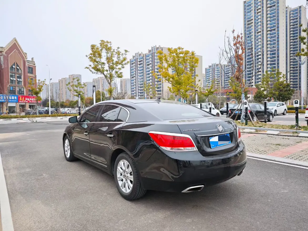 Buick LaCrosse
