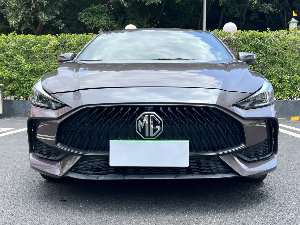 MG 5  из Китая