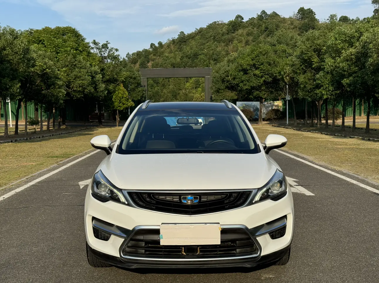Geely Emgrand GS