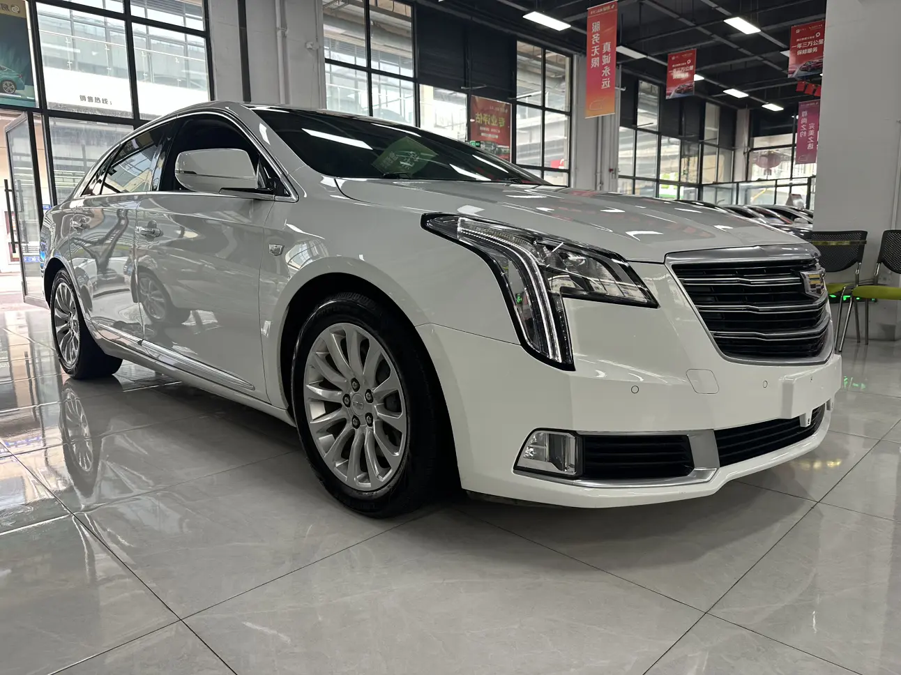 Cadillac XTS