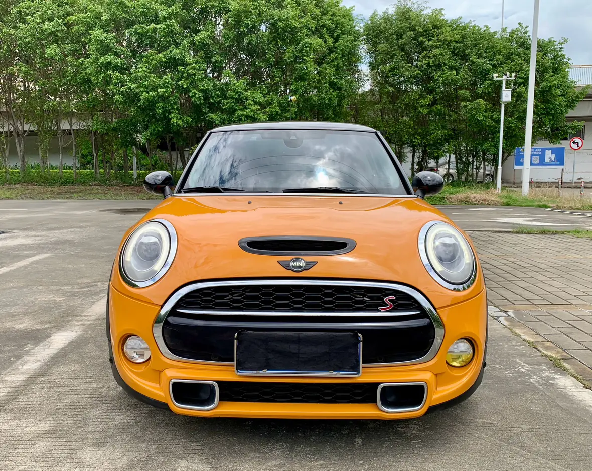 MINI MINI