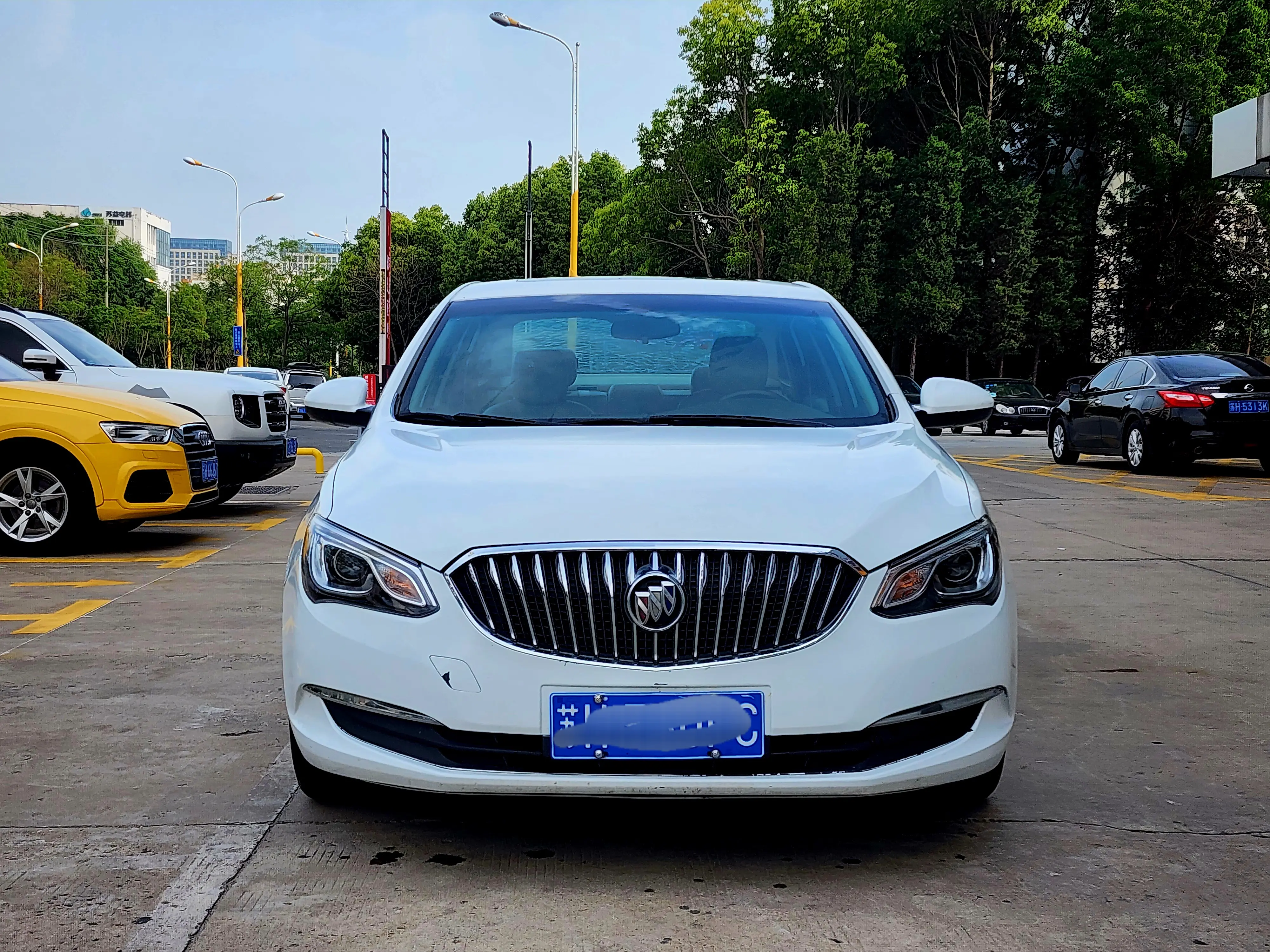 Buick Yinglang