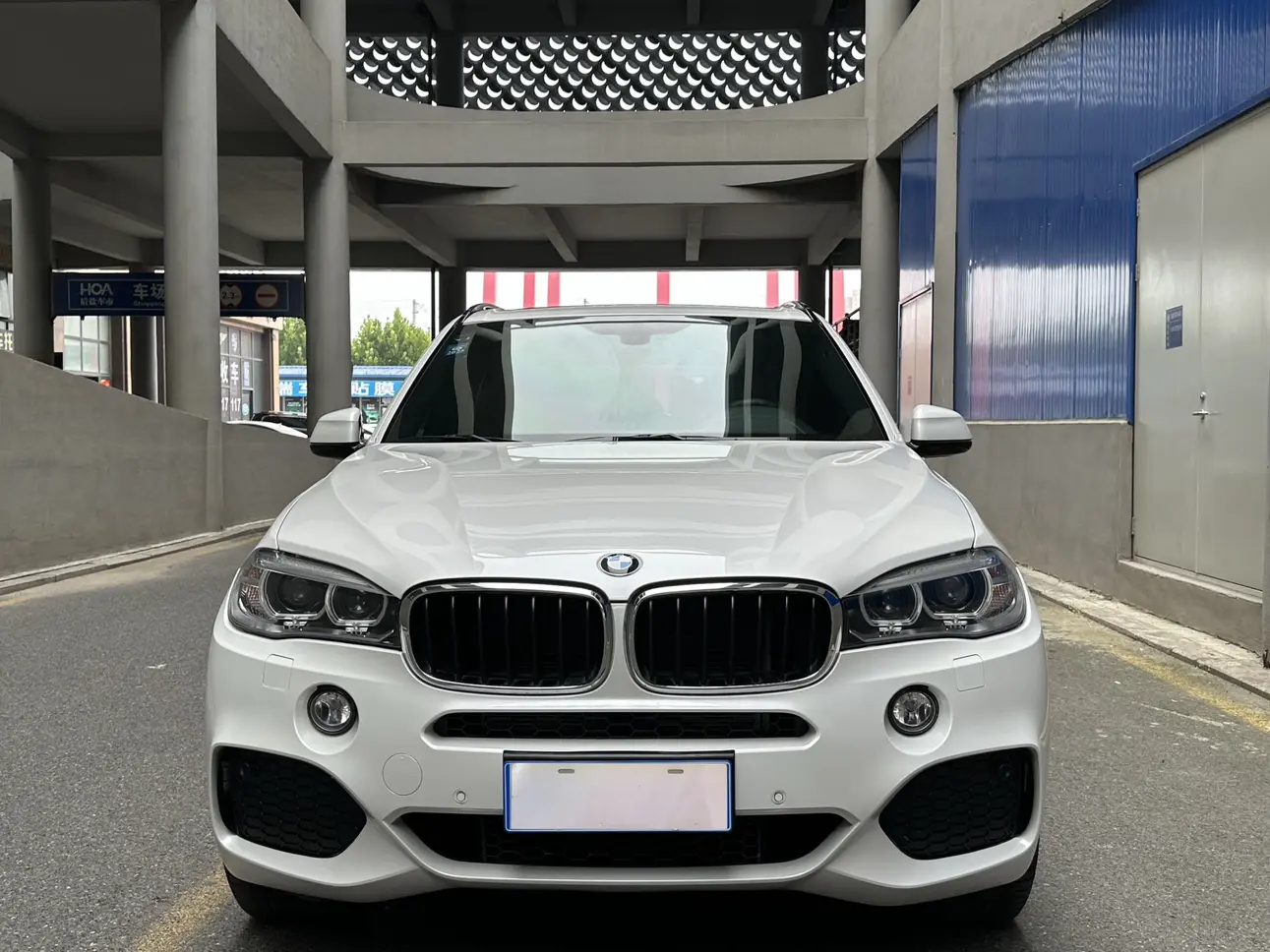 BMW X5 (imported)