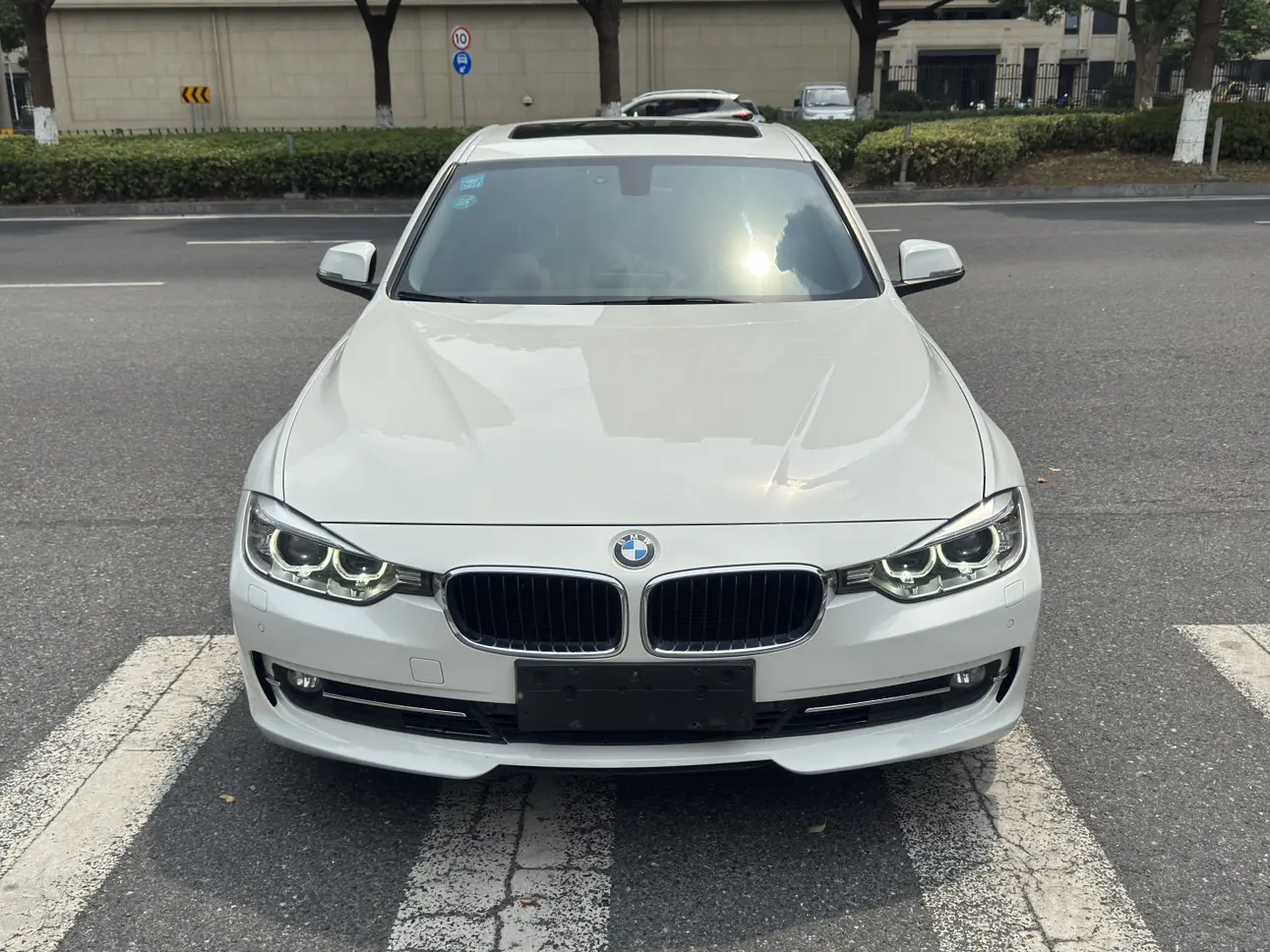 BMW 3 Series  из Китая