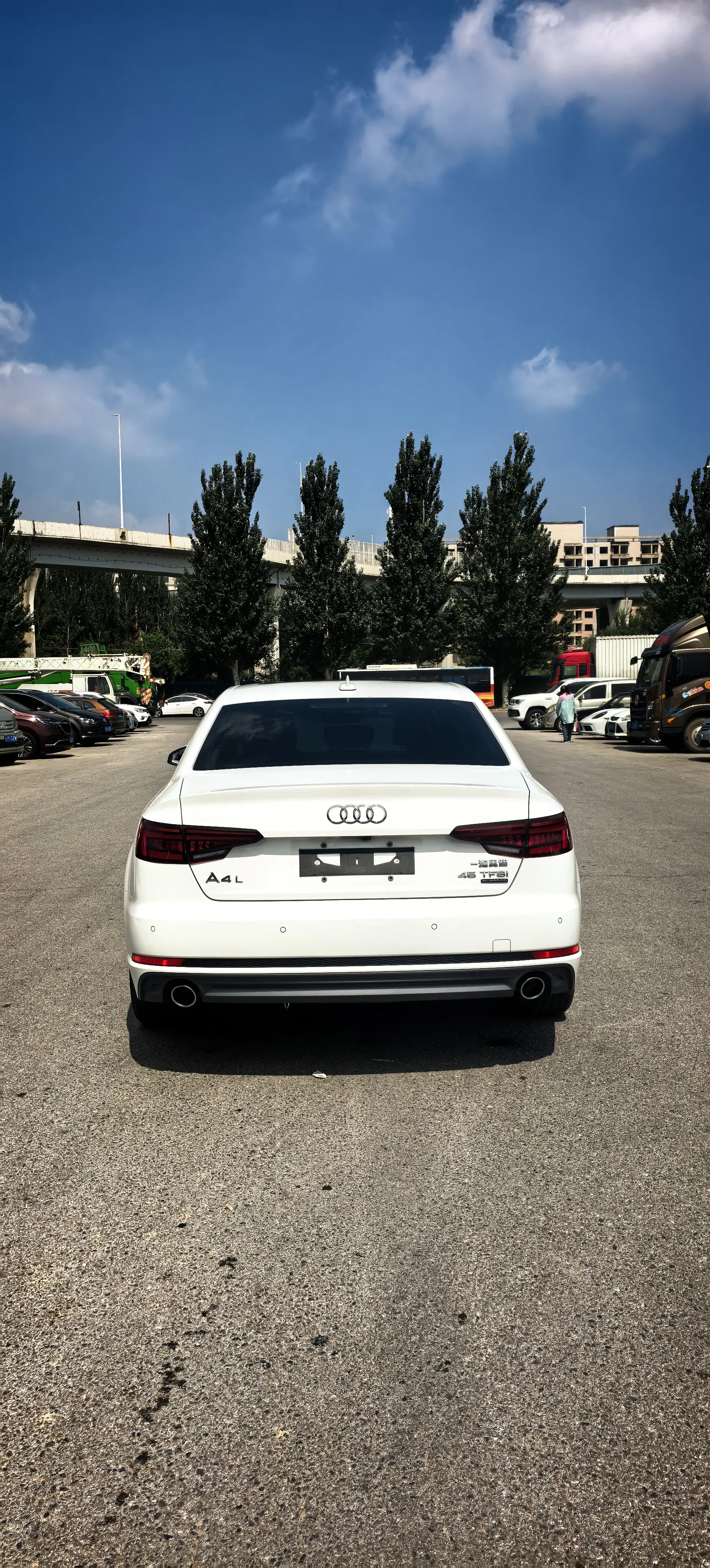Audi A4L