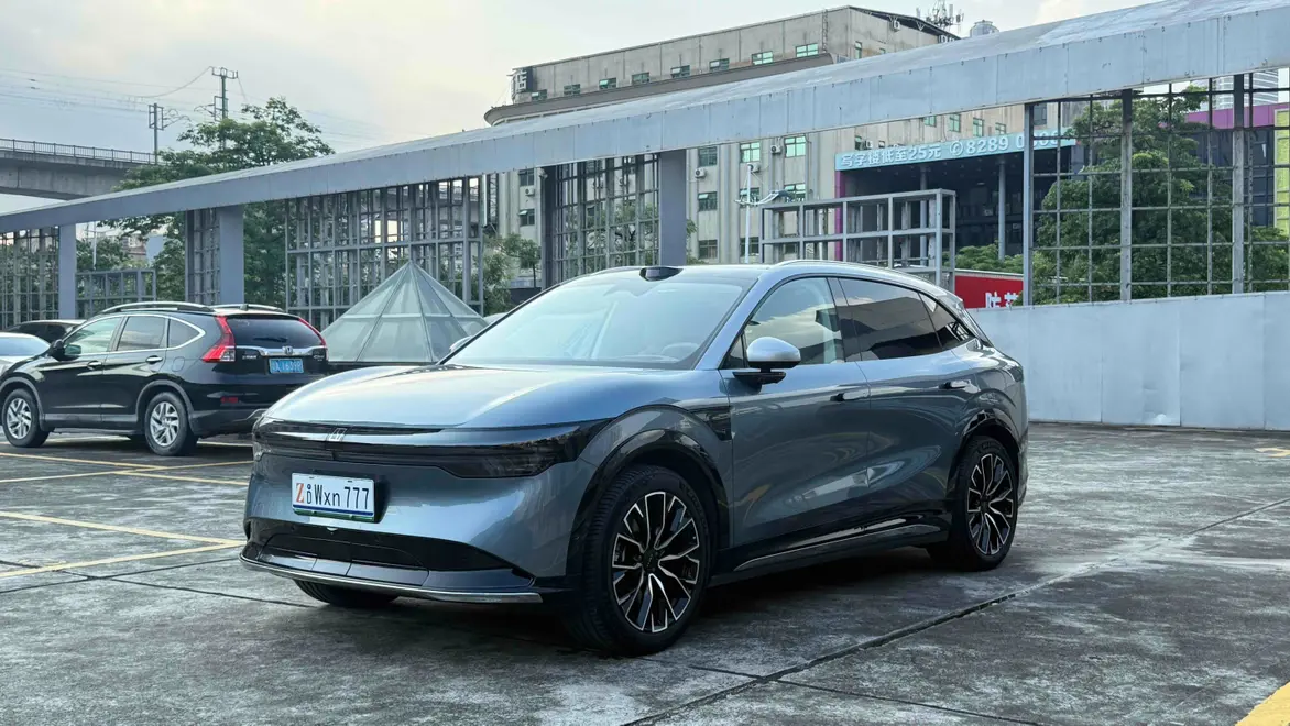 ZEEKR 7X