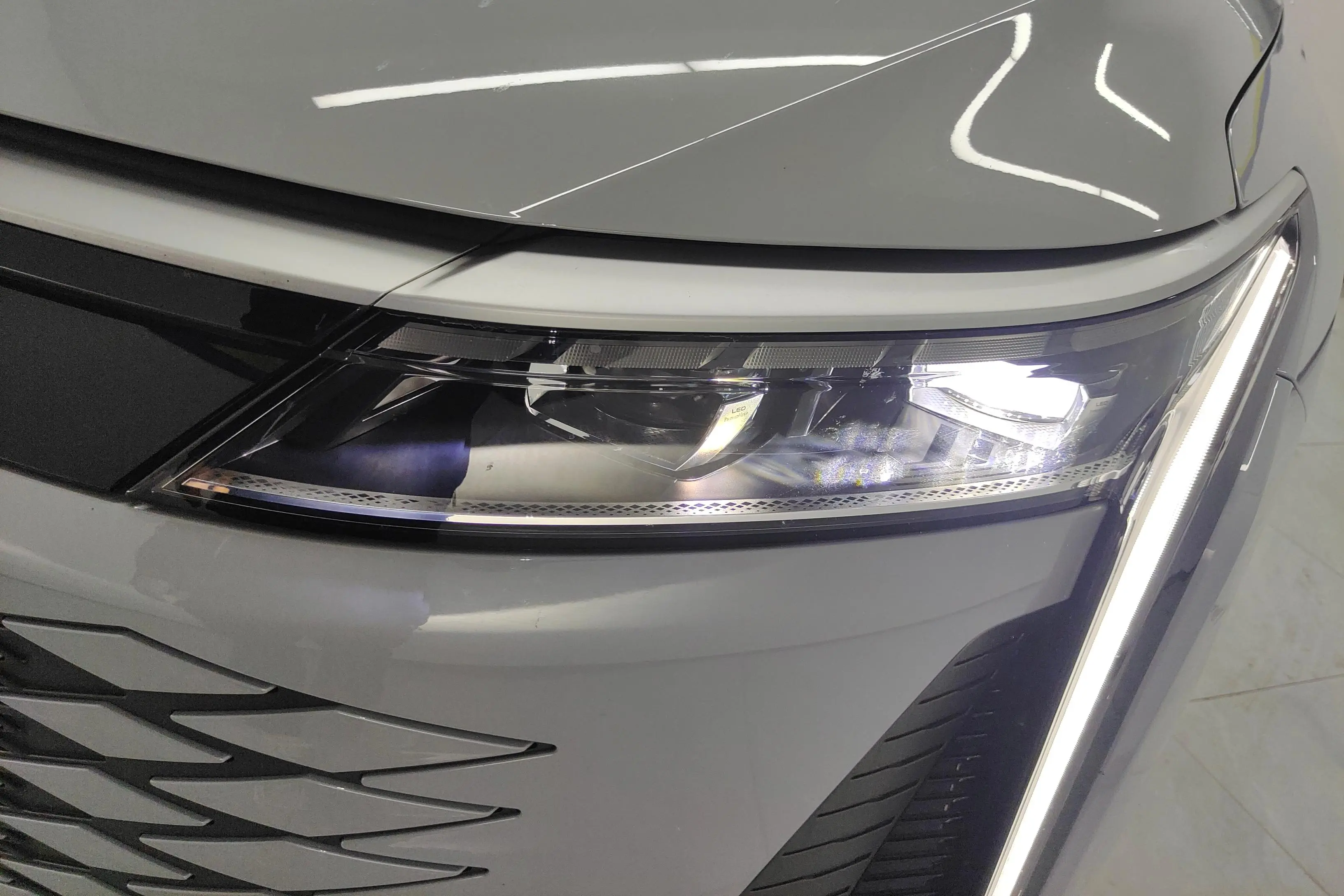 Exeed Xingtu Yaoguang C-DM