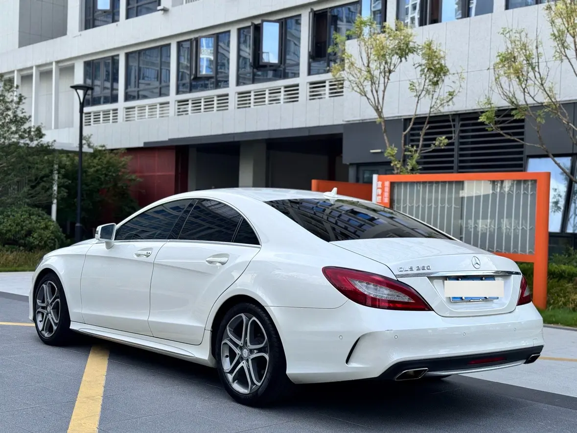 Mercedes-Benz Mercedes Benz CLS