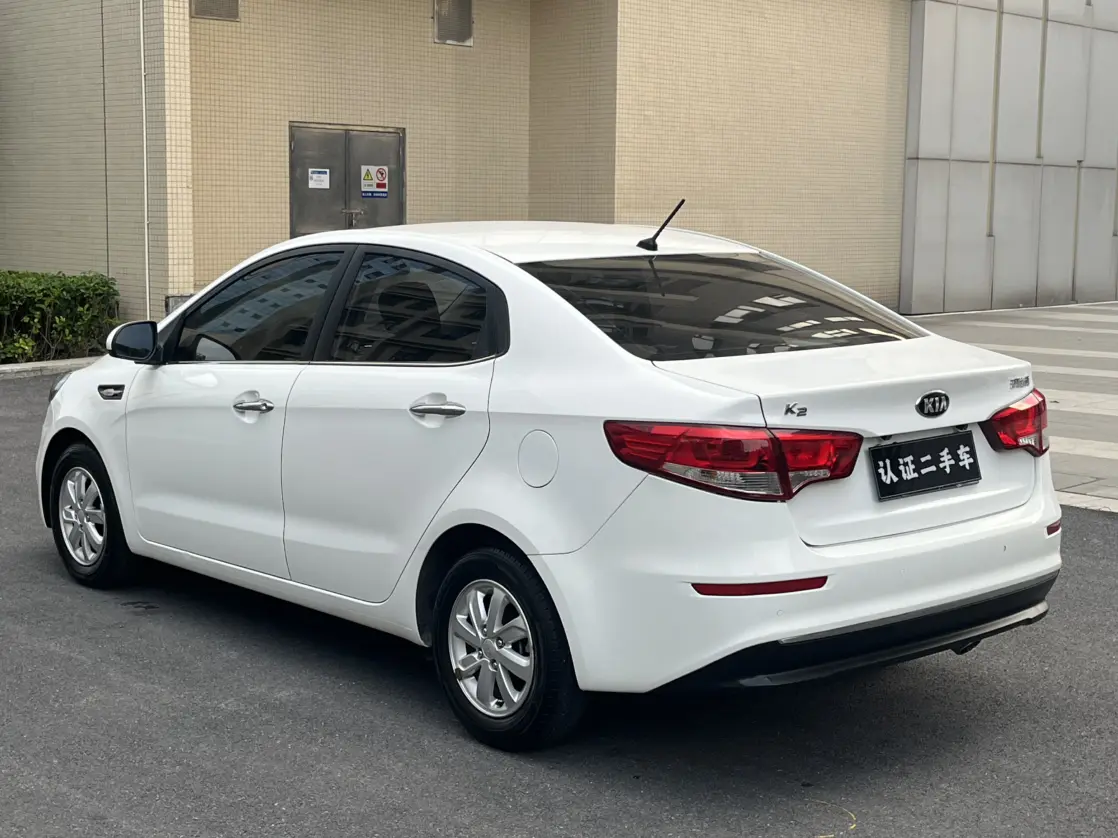 Kia K2