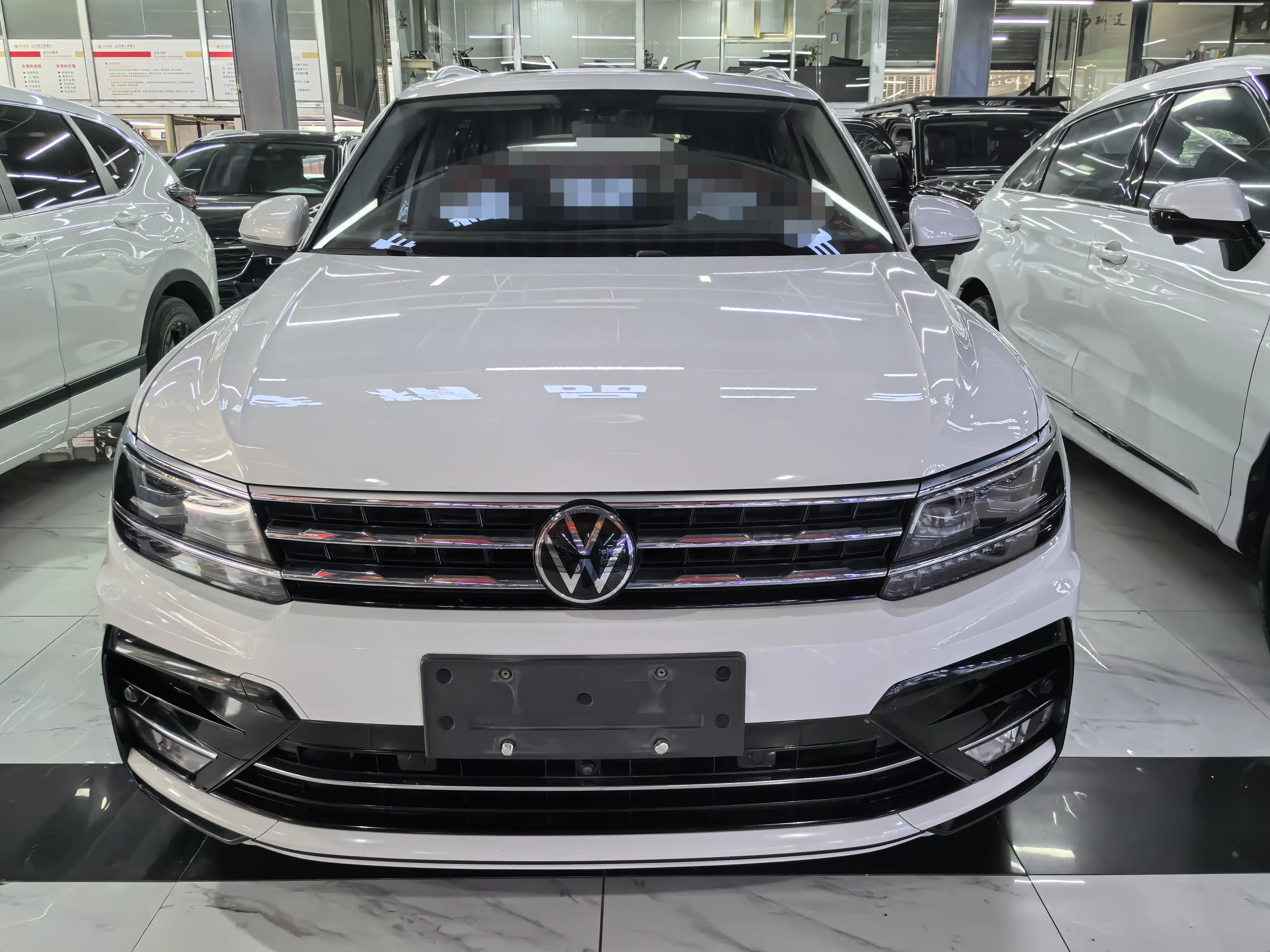 Volkswagen Tiguan L