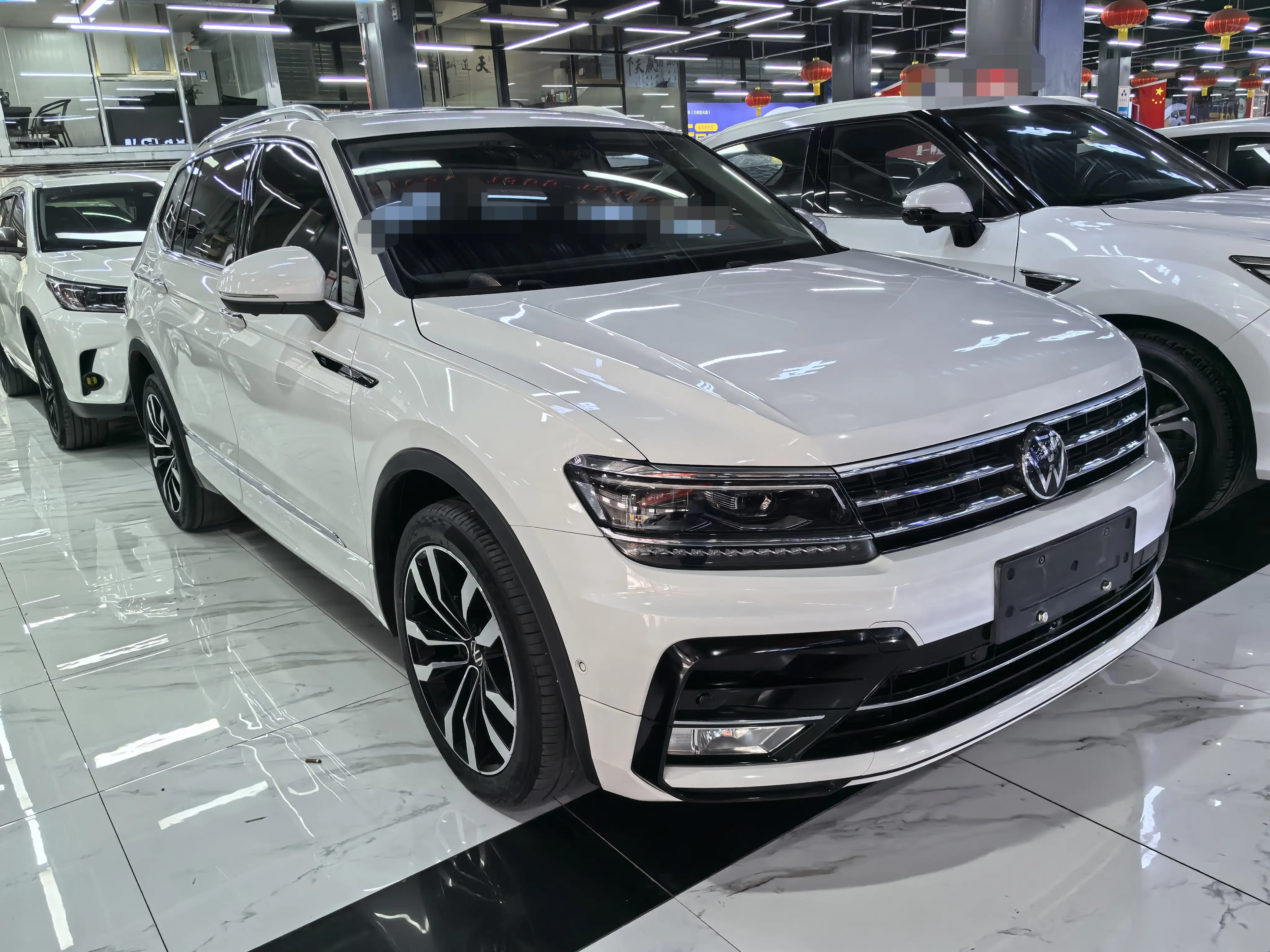 Volkswagen Tiguan L