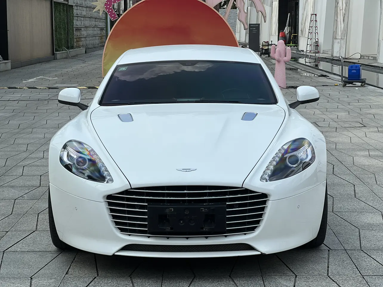 Aston Martin Rapide