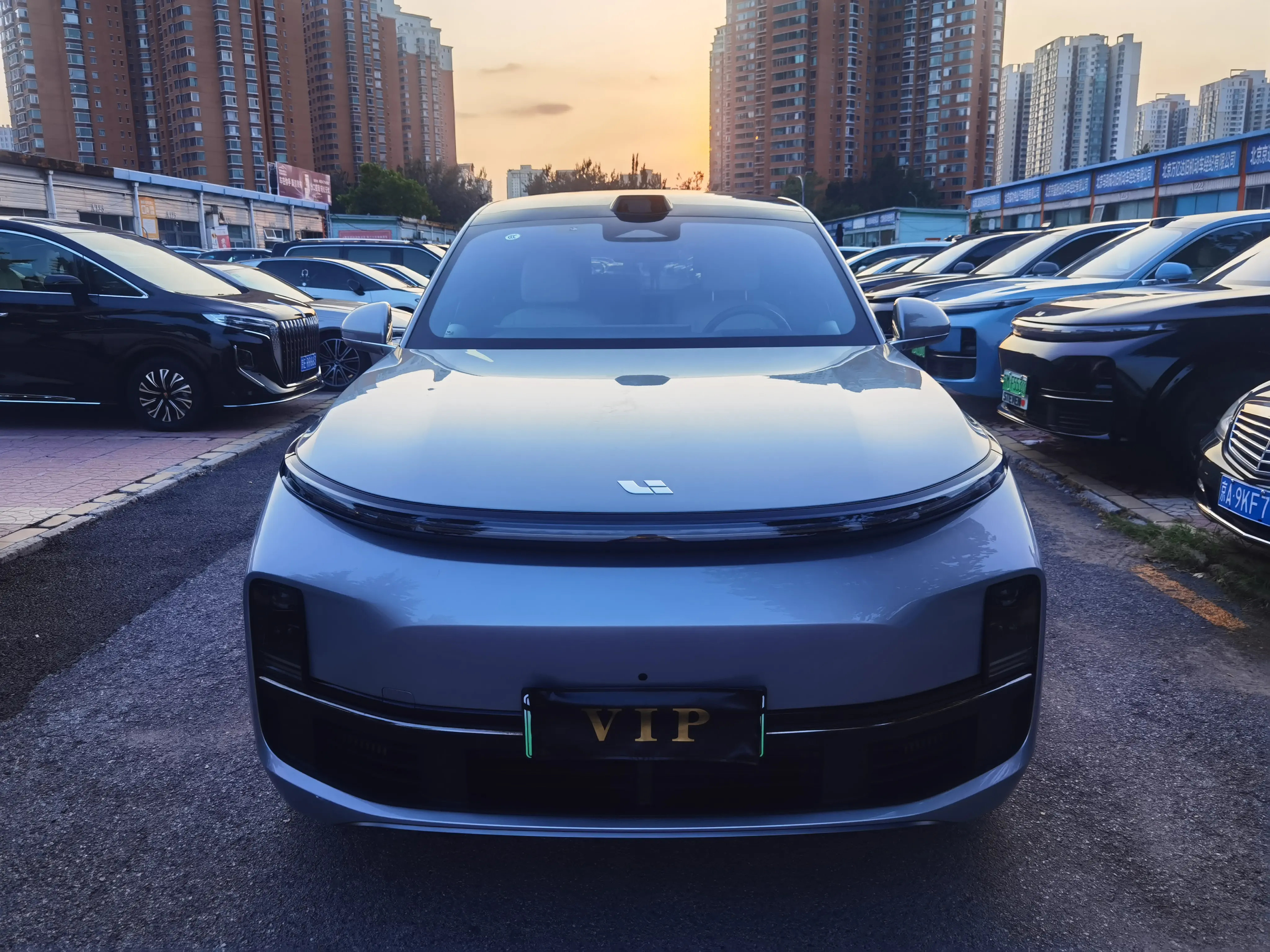 Li L9 (Ideal L9)  из Китая