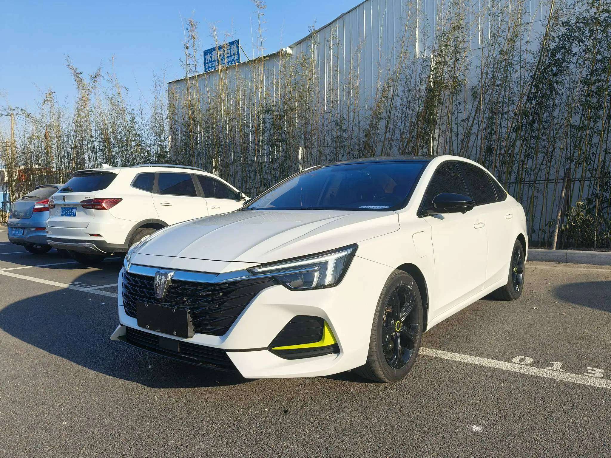 Roewe ei6 MAX  из Китая